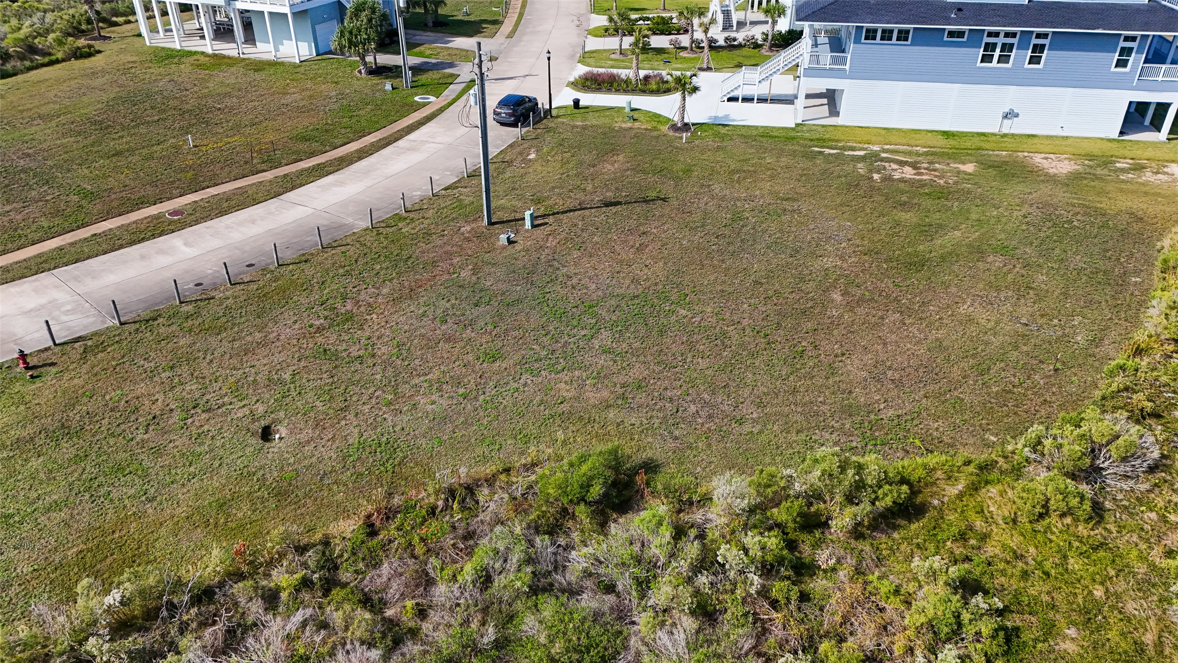 25723 Bay Breeze Drive Property Photo 2