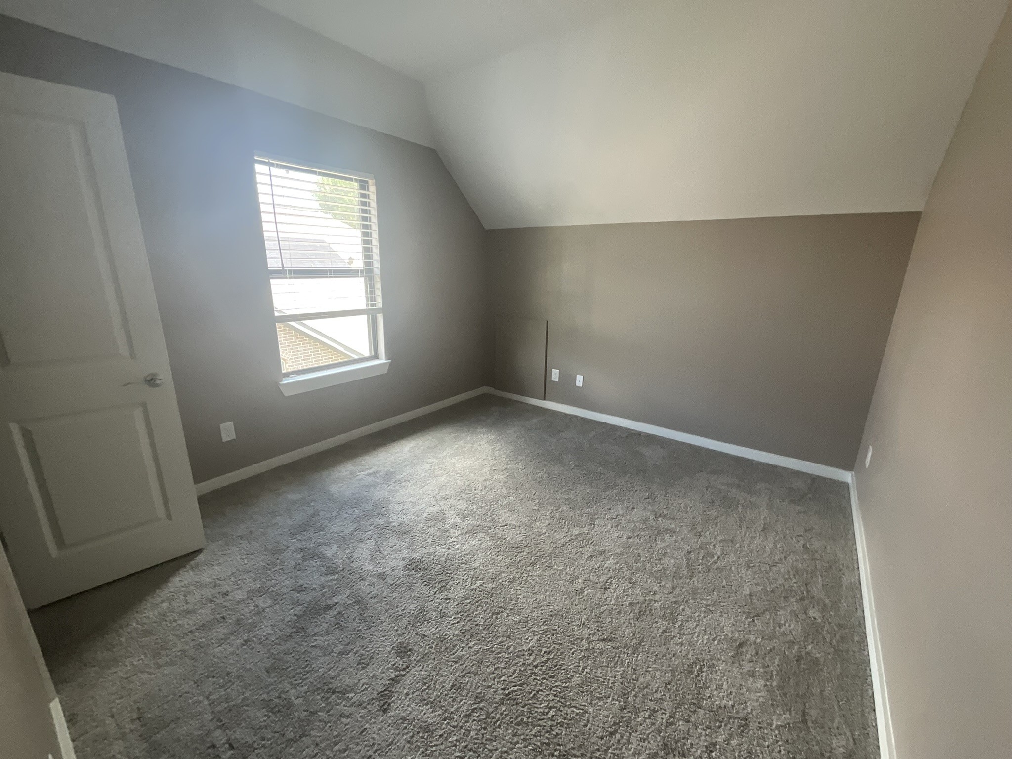 4934 Bent Tree Drive Property Photo 16
