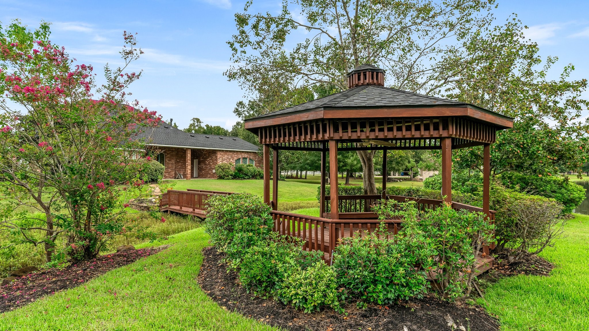 12027 Water Oak Drive Property Photo 6