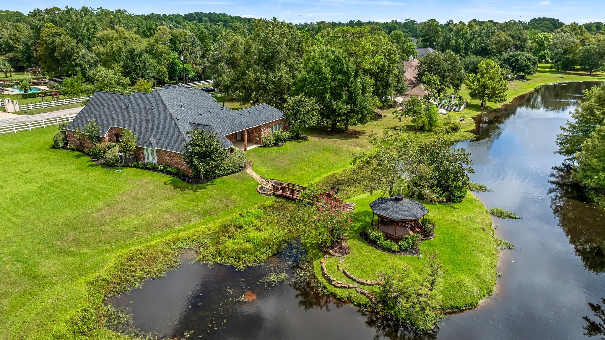 12027 Water Oak Drive Property Photo 39