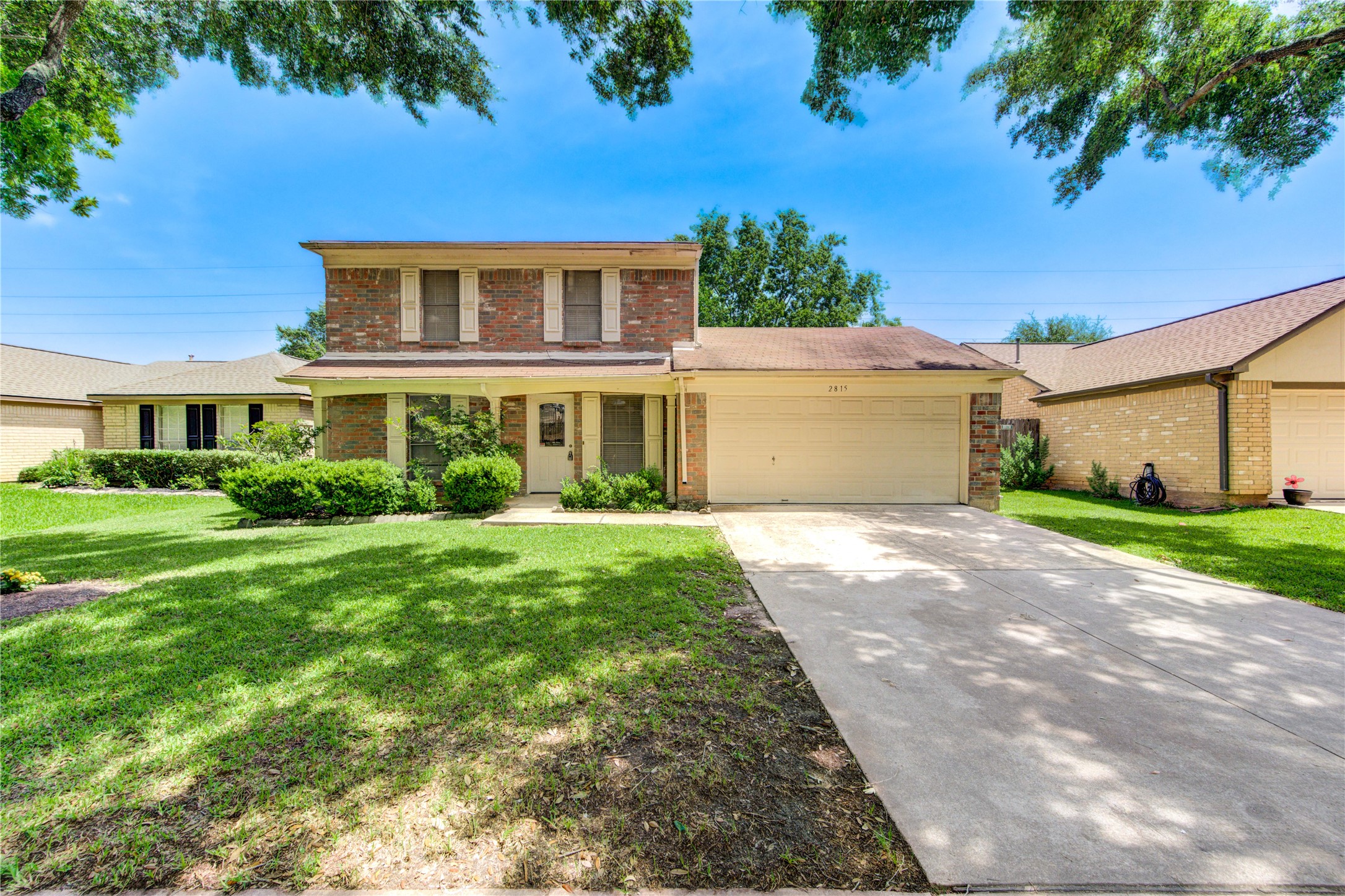 2815 Lakefield Way Property Photo 1