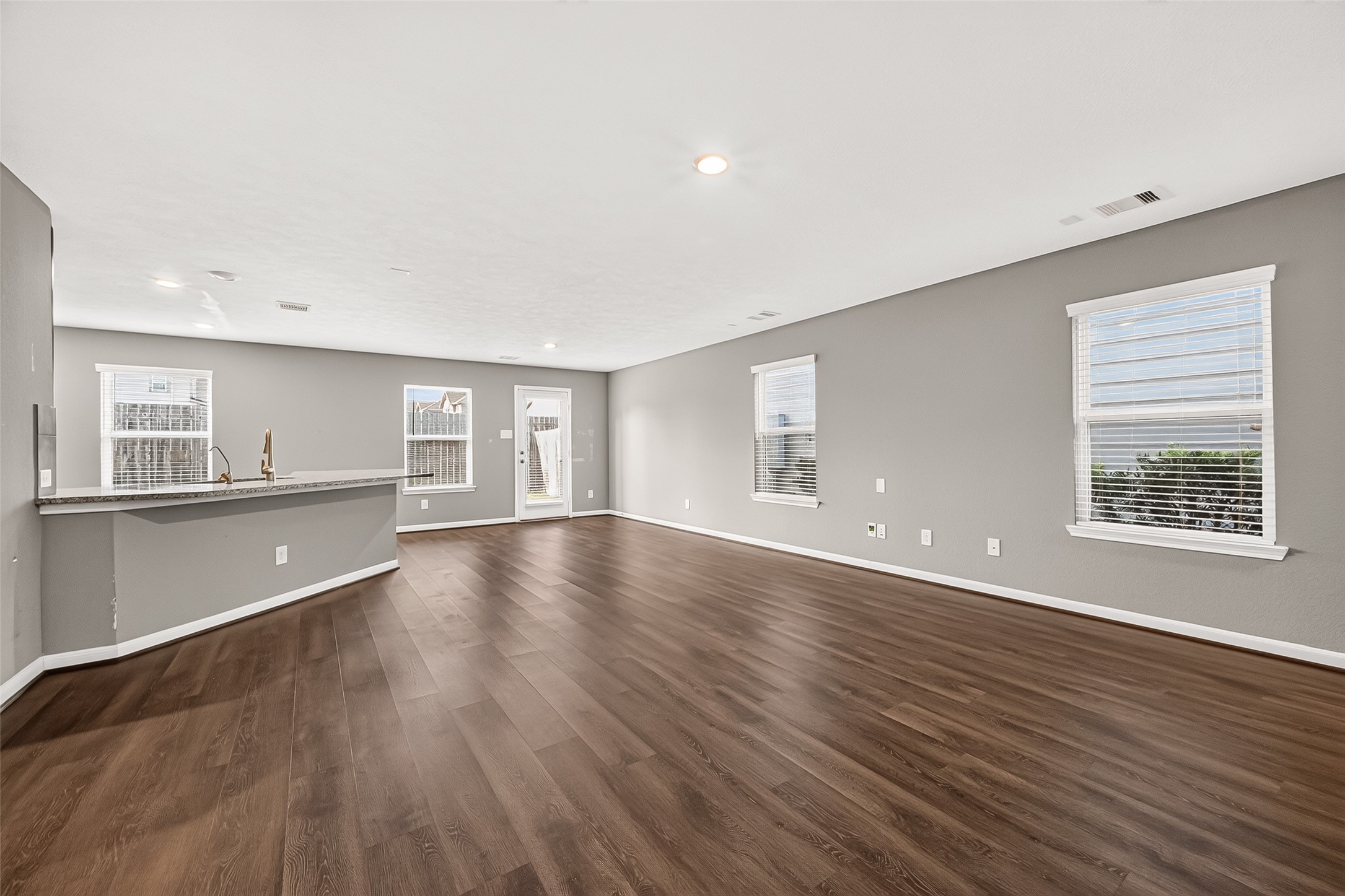 8932 Hollister Commons Lane Property Photo 7