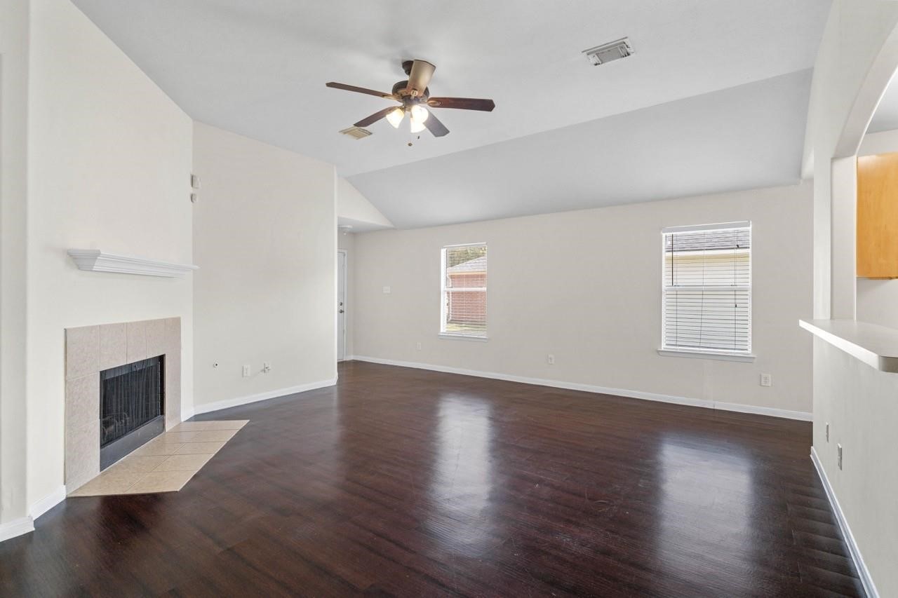 6631 Portlick Drive Property Photo 4