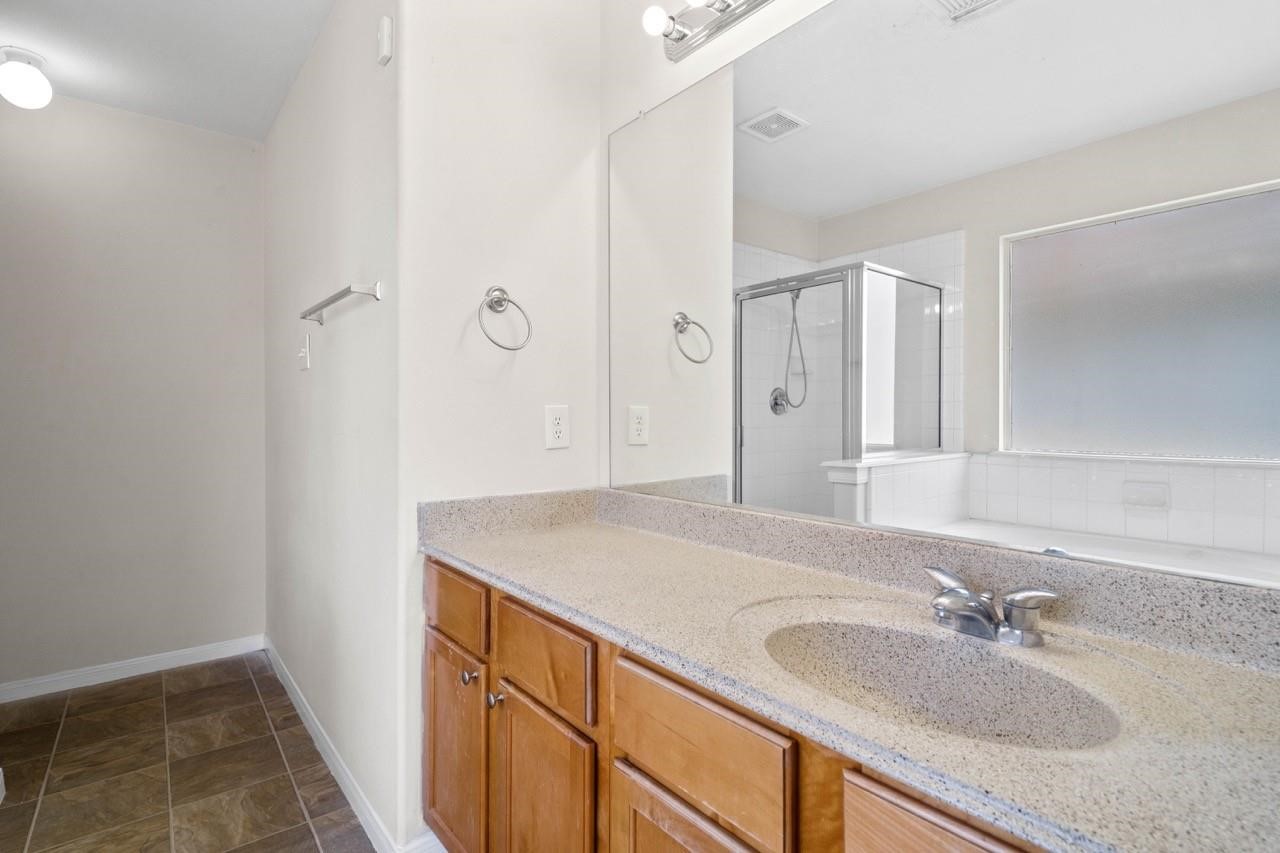 6631 Portlick Drive Property Photo 15