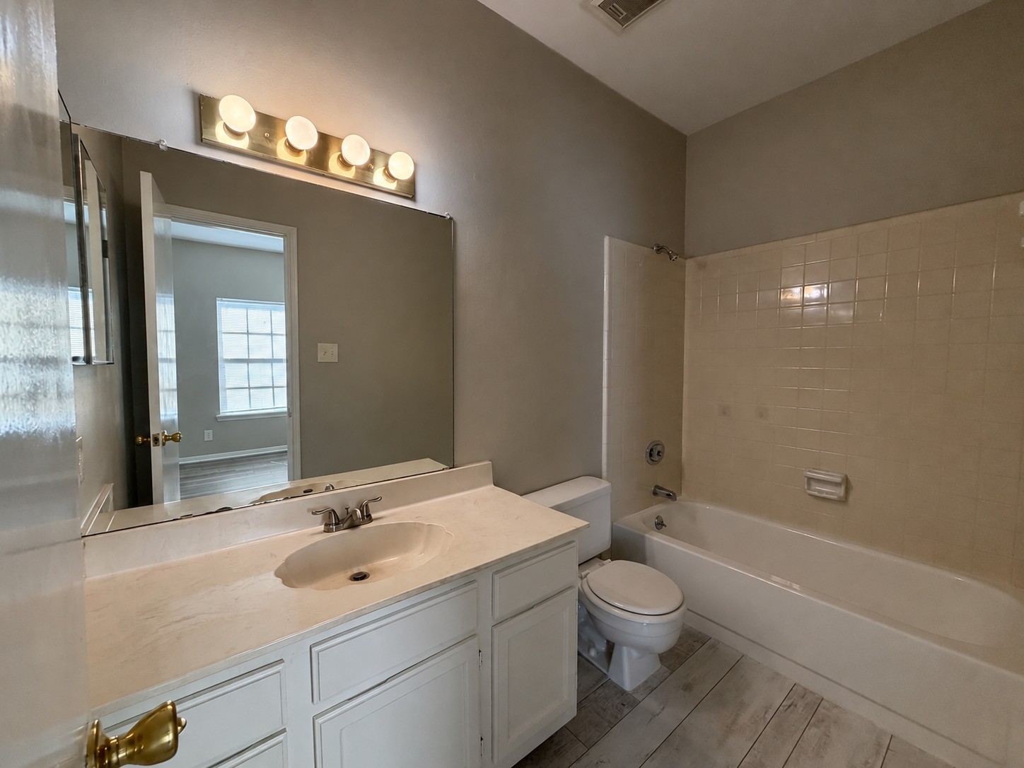 7352 Regency Square Court 7352 Property Photo 14