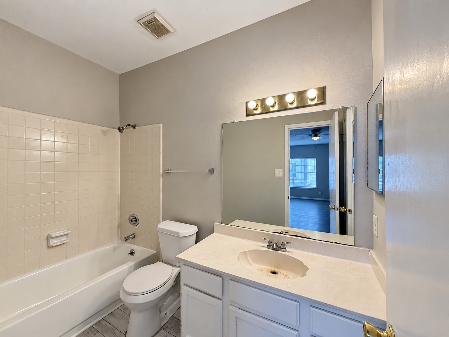 7352 Regency Square Court 7352 Property Photo 17