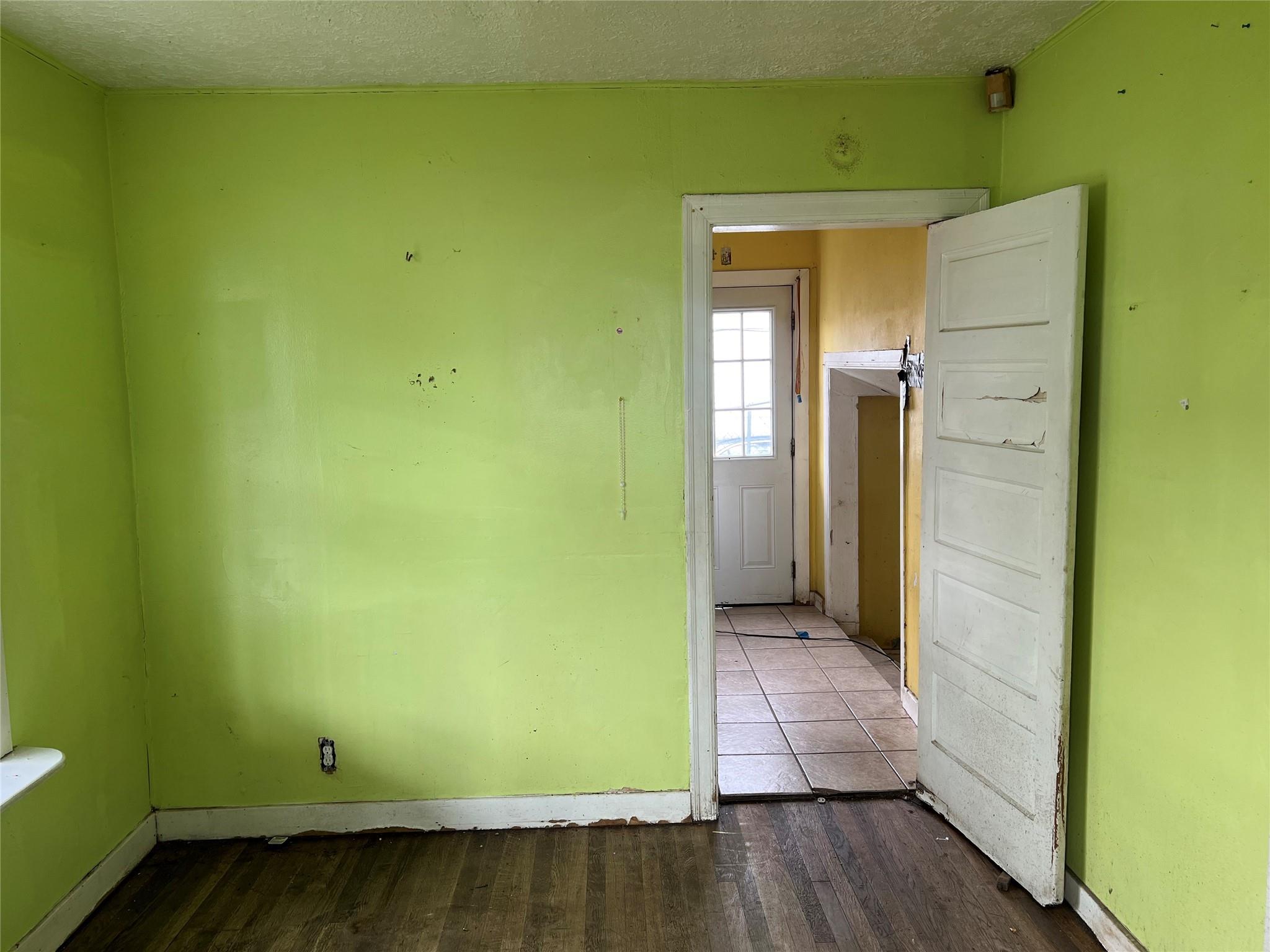 5745 Newport Street, Houston Tx 77023 Property Photo 5