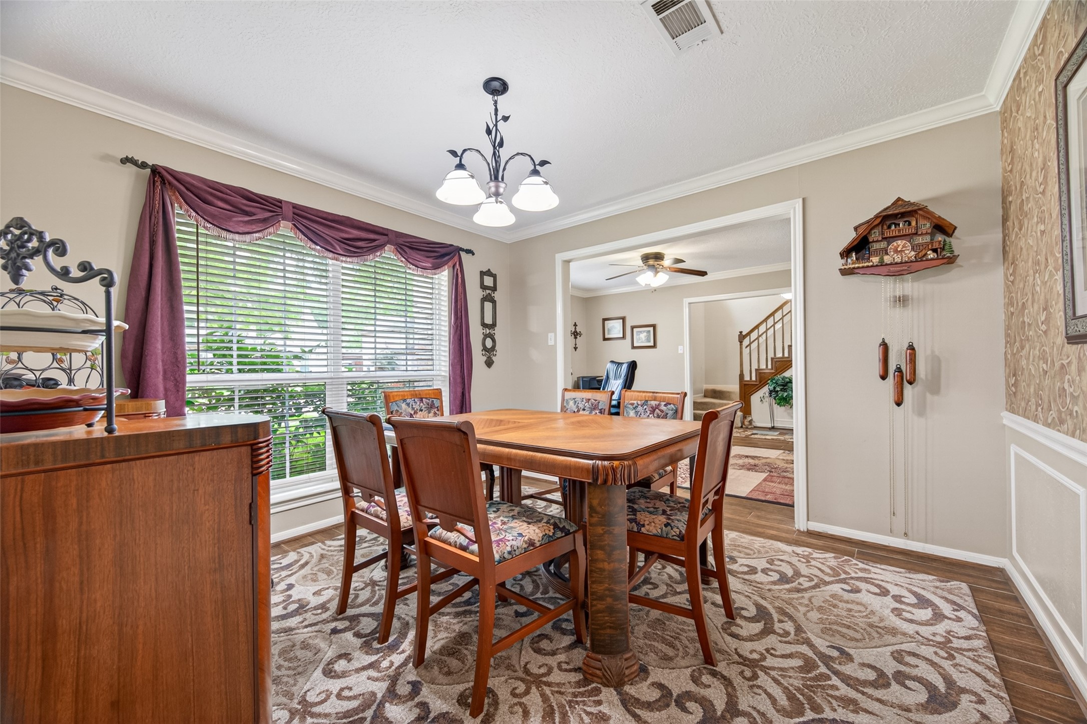 16217 Lakeview Drive Property Photo 7