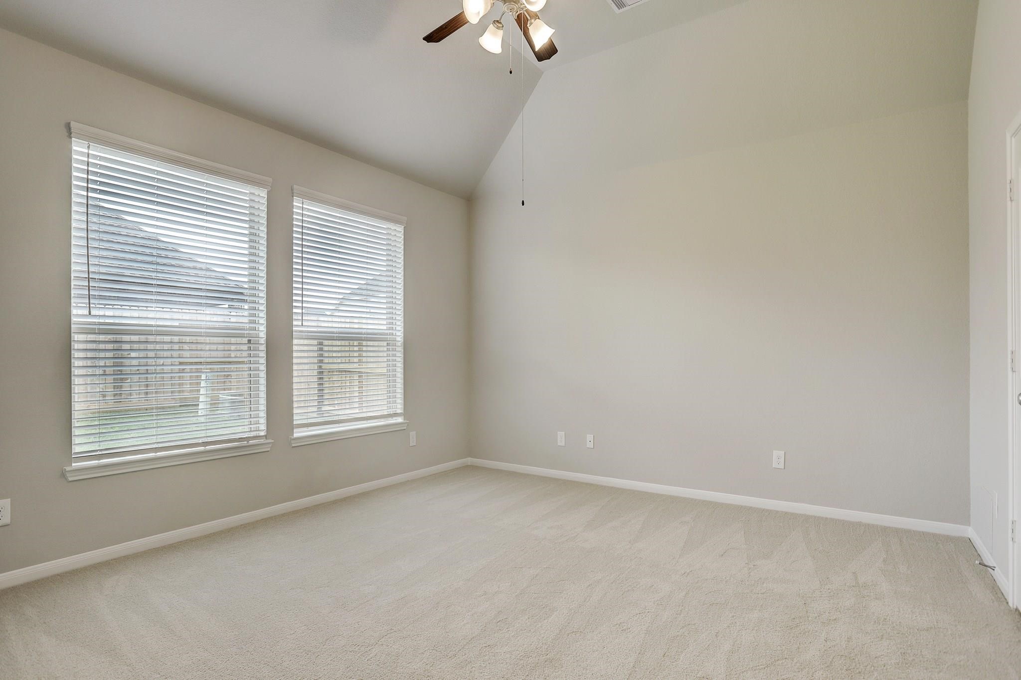 24223 Leonforte Drive Property Photo 12