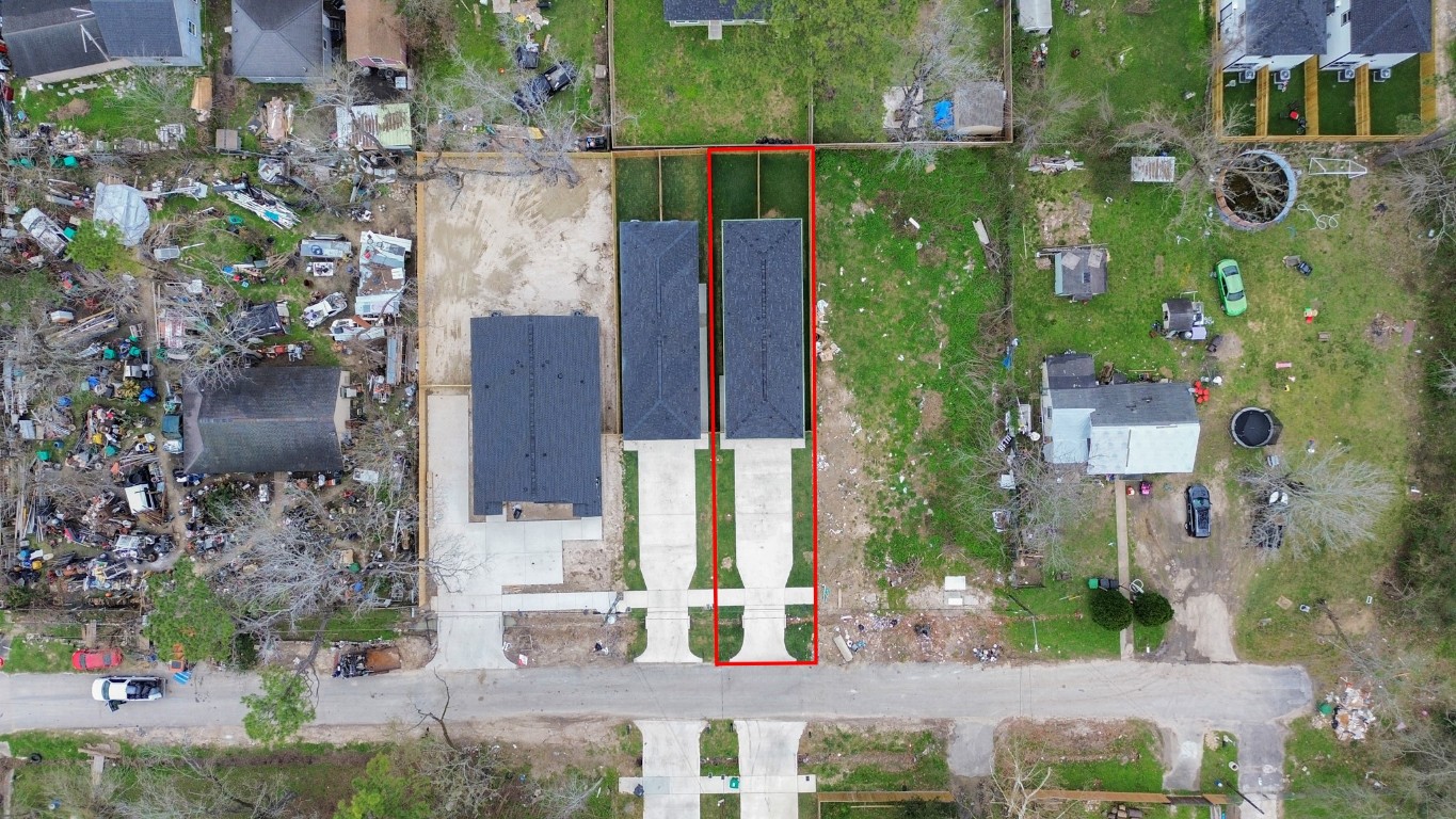 8213 Richland Drive A Property Photo 2
