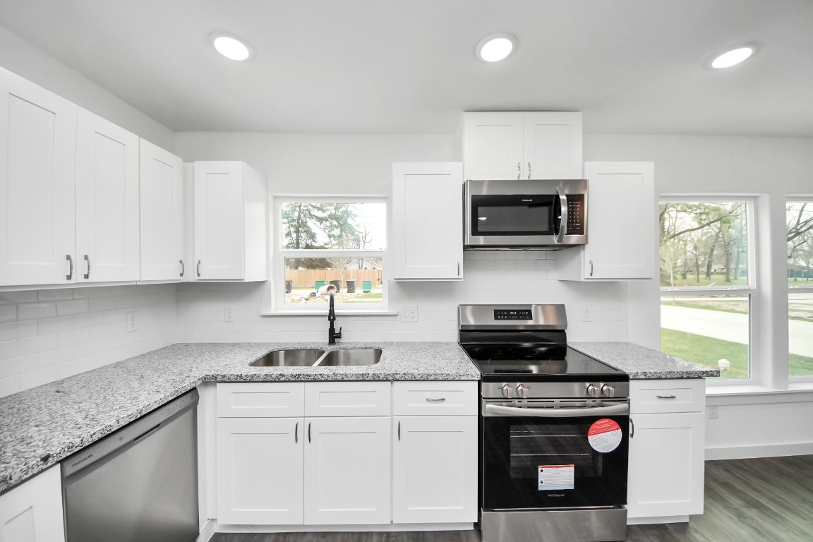 8213 Richland Drive A Property Photo 15