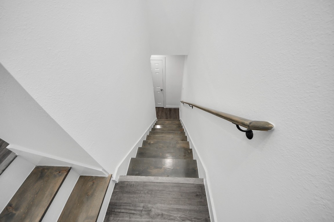8213 Richland Drive A Property Photo 17