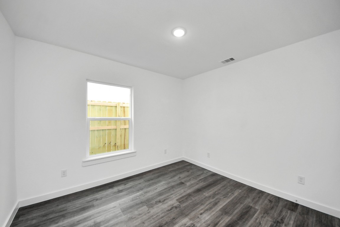 8213 Richland Drive A Property Photo 25