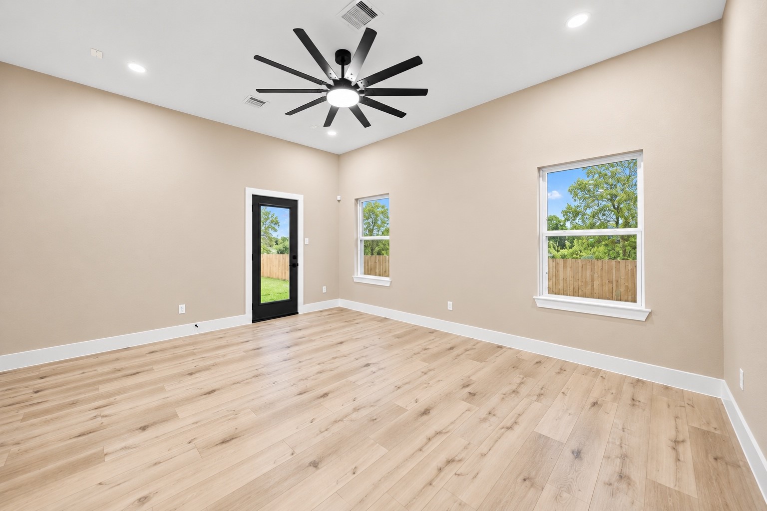 4117 Kewanee Street A/b Property Photo 7