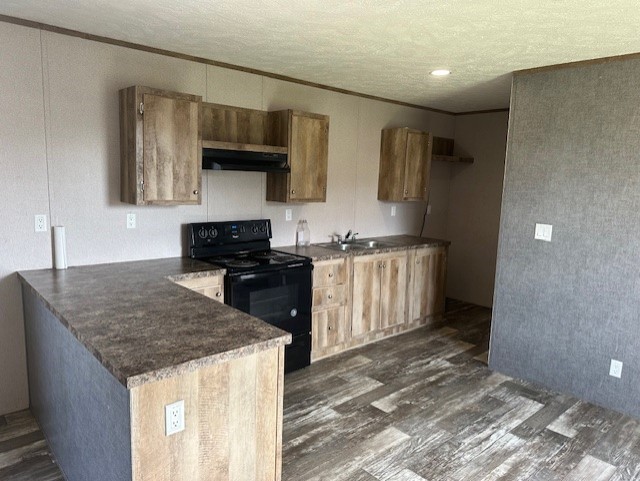 16496 Dunhill Lane Property Photo 4