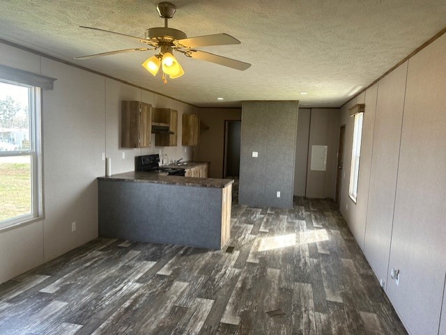 16496 Dunhill Lane Property Photo 5
