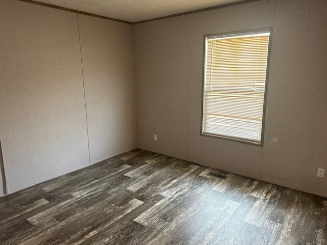 16496 Dunhill Lane Property Photo 15