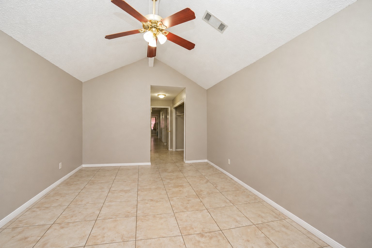 9319 Belle Park Drive Property Photo 16