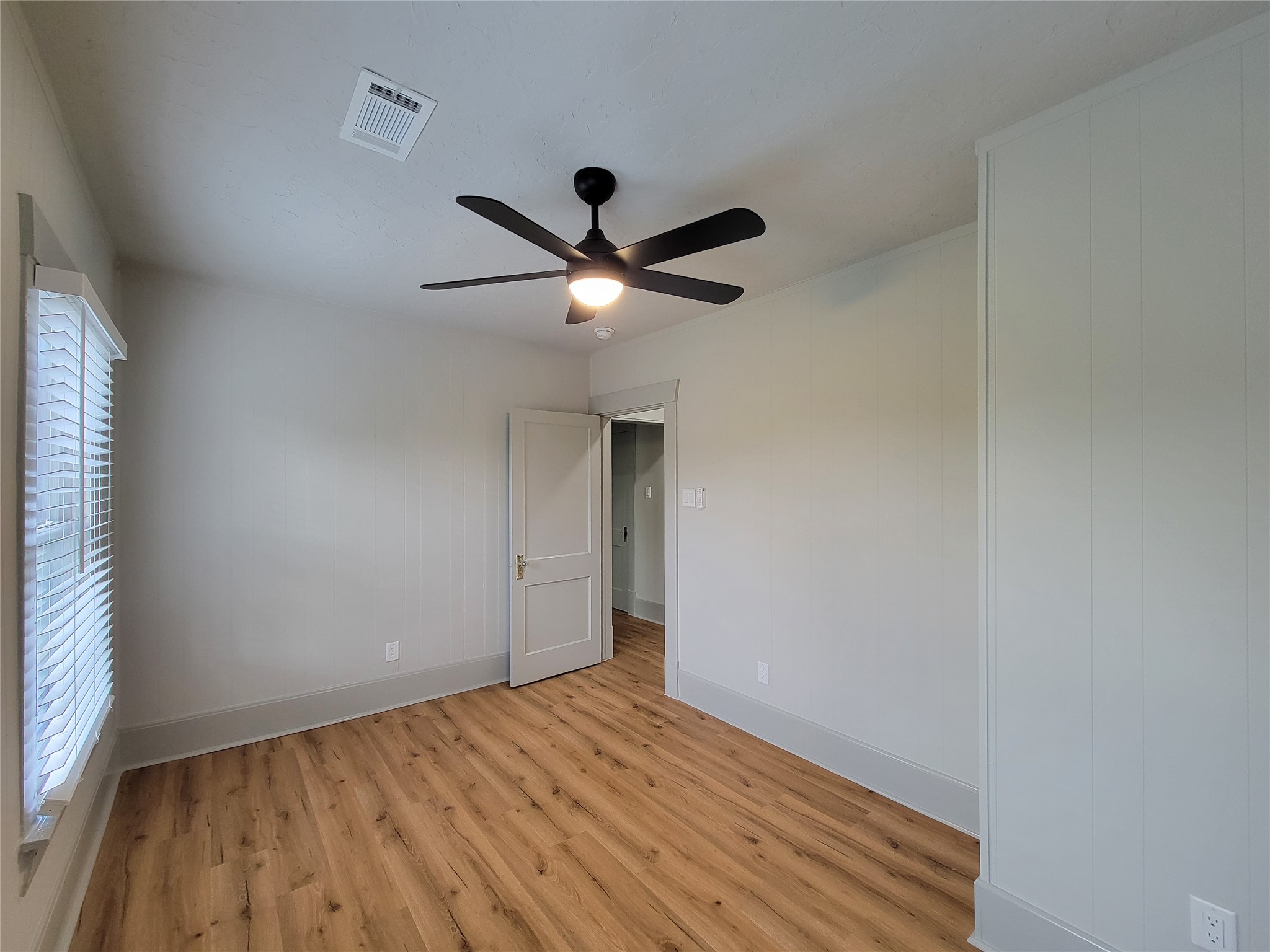 1847 Harvard 2 Property Photo 25
