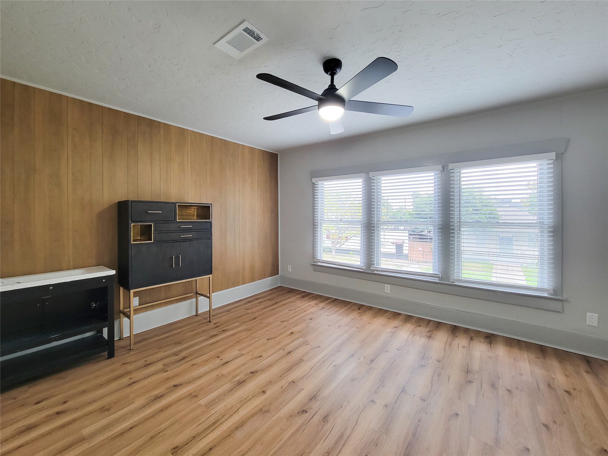 1847 Harvard 2 Property Photo 26