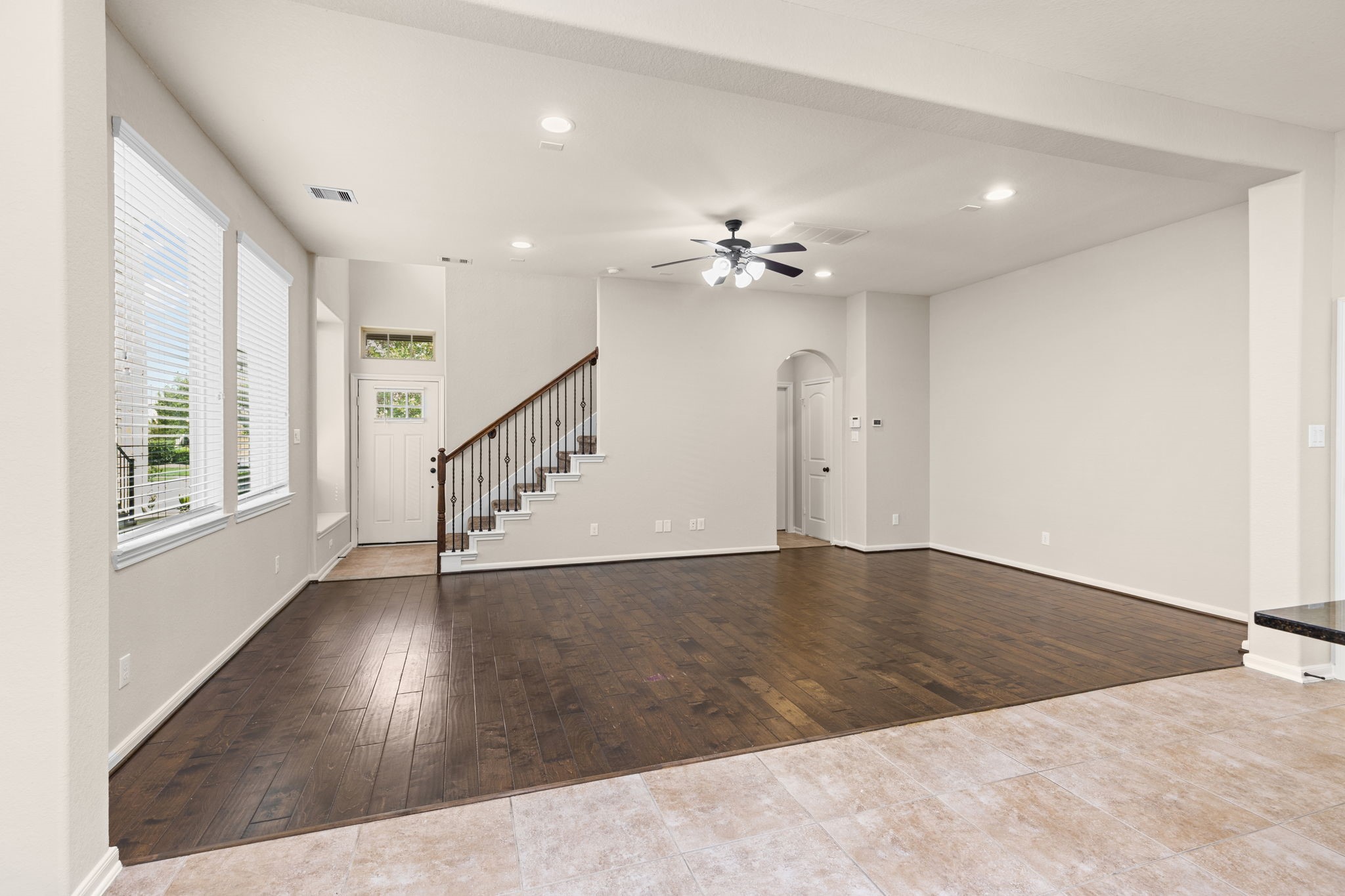 12131 San Luca Street Property Photo 4