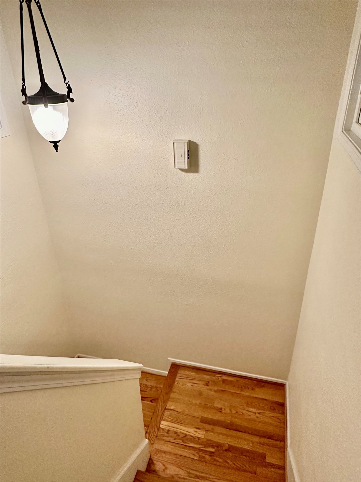 2512 Bering Drive Property Photo 11