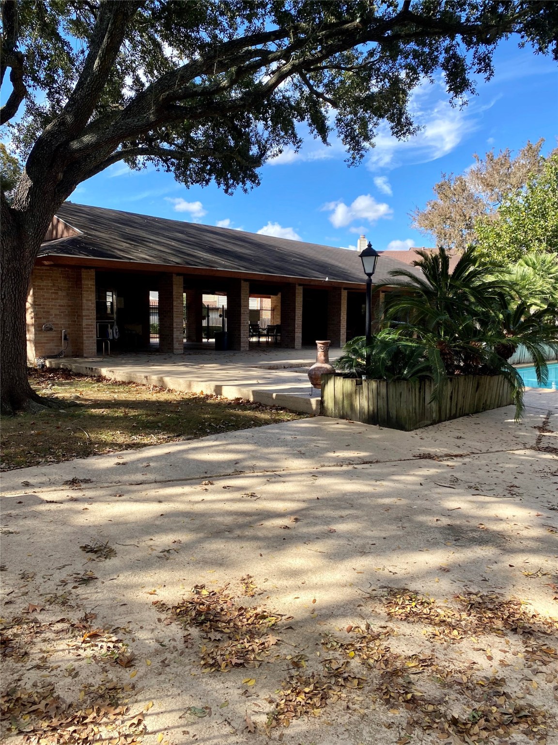 2512 Bering Drive Property Photo 36