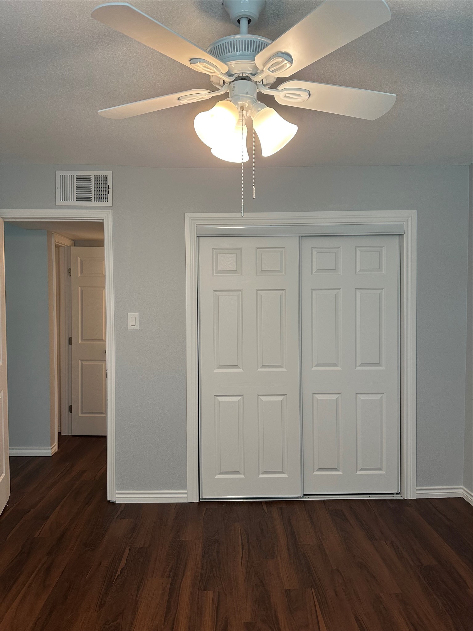 5625 Antoine Drive 1016 Property Photo 10