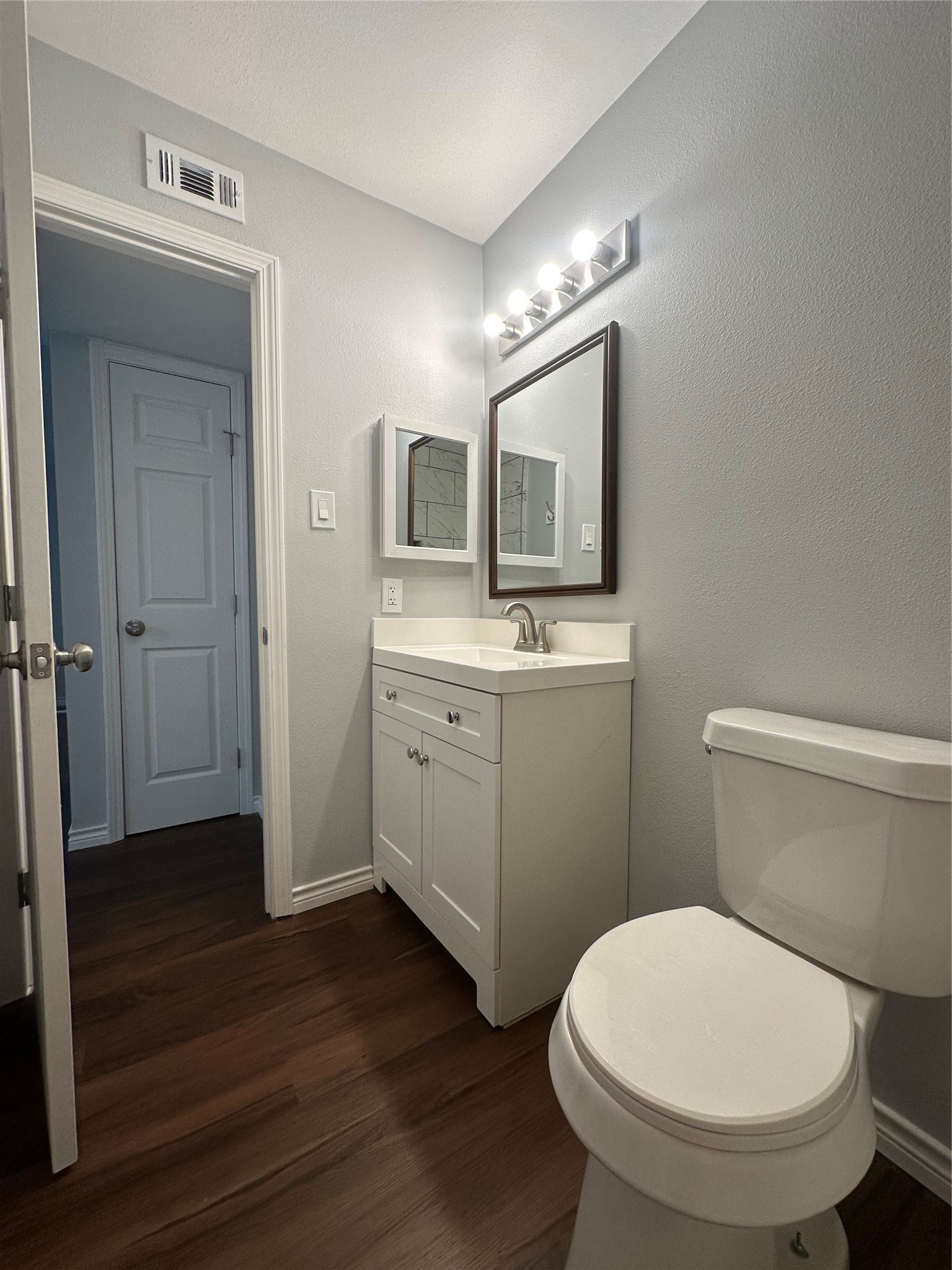 5625 Antoine Drive 1016 Property Photo 11