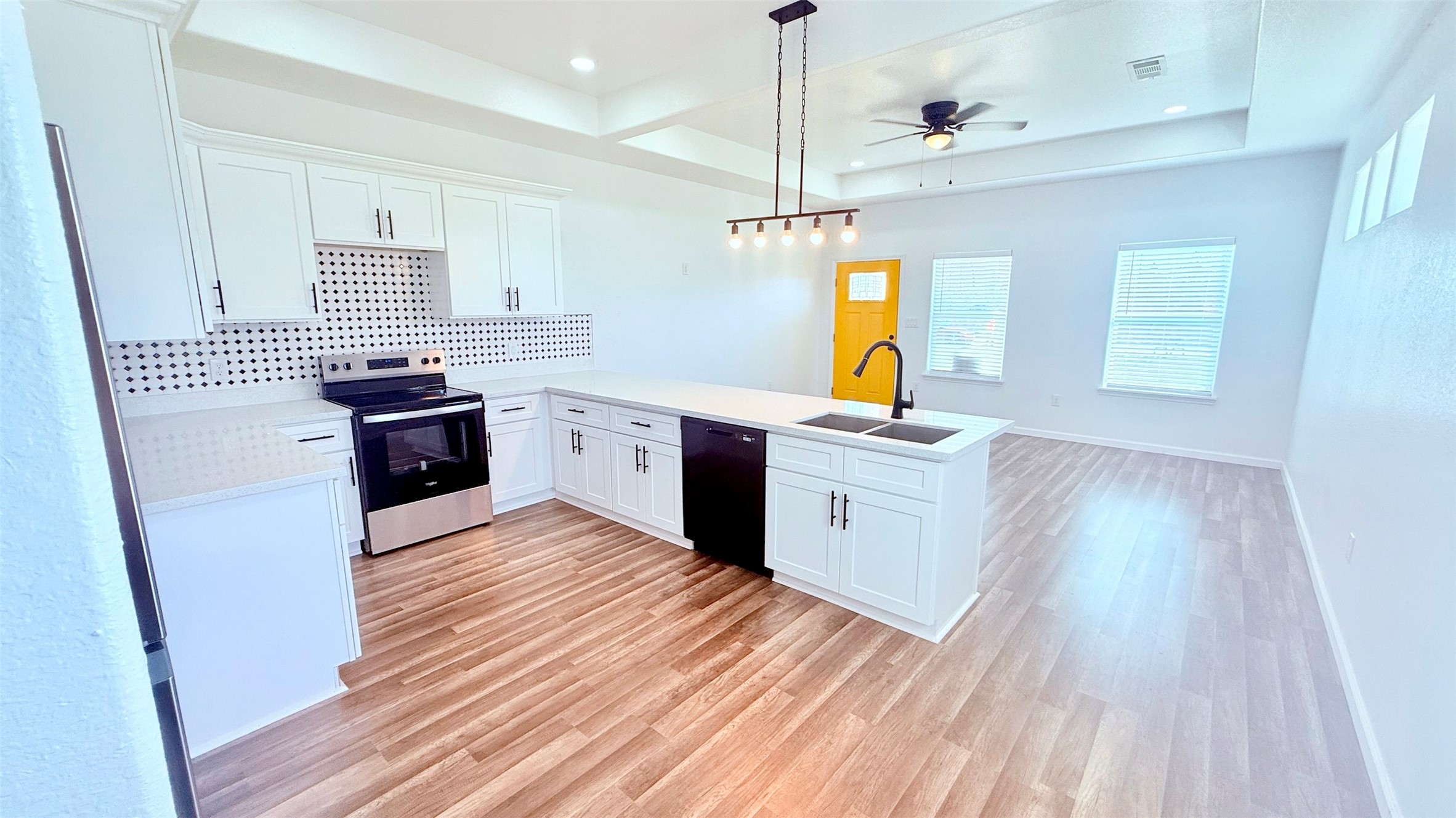 7014 5914 02 Property Photo 6