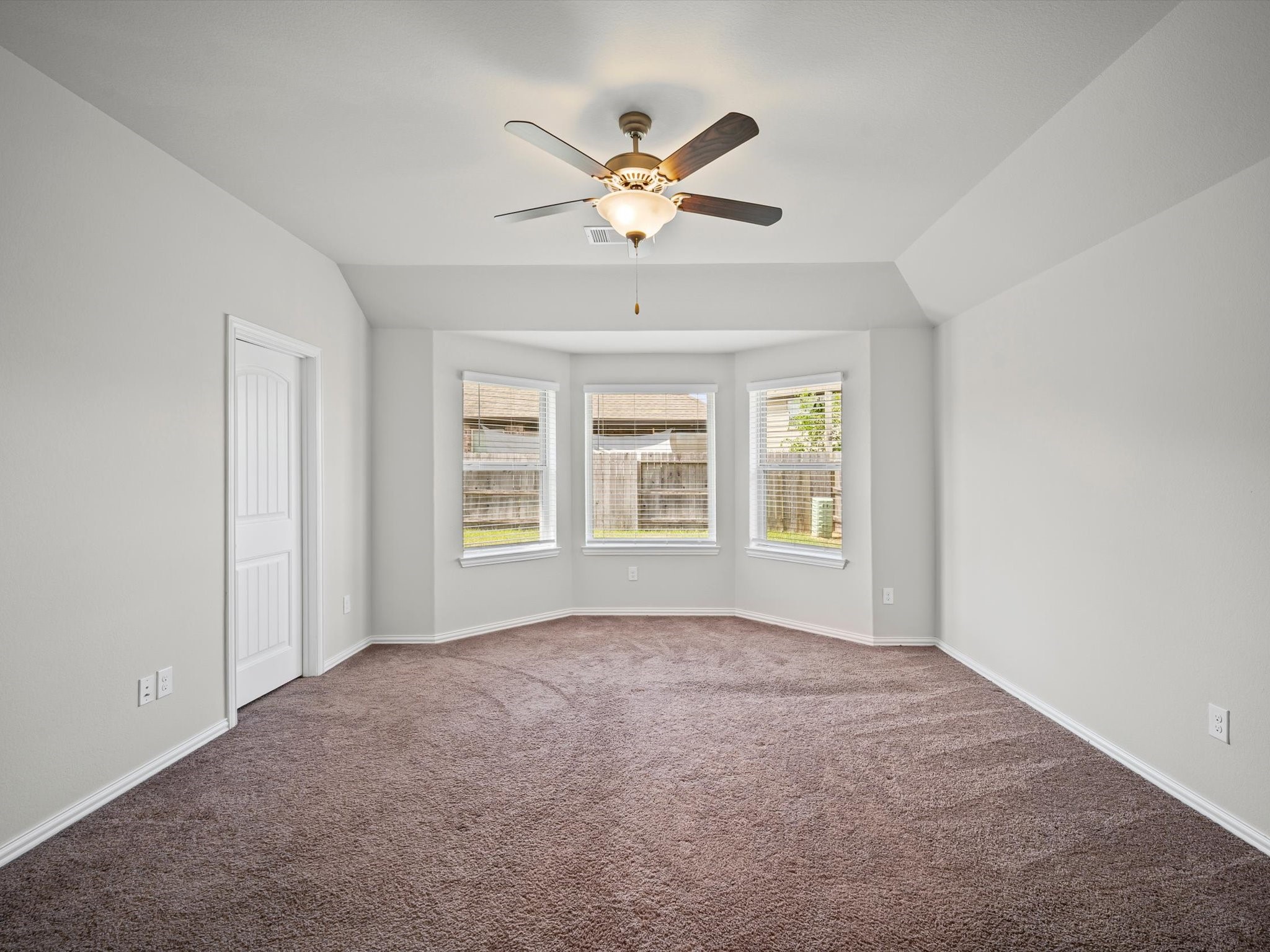8915 English Manor Drive Property Photo 15