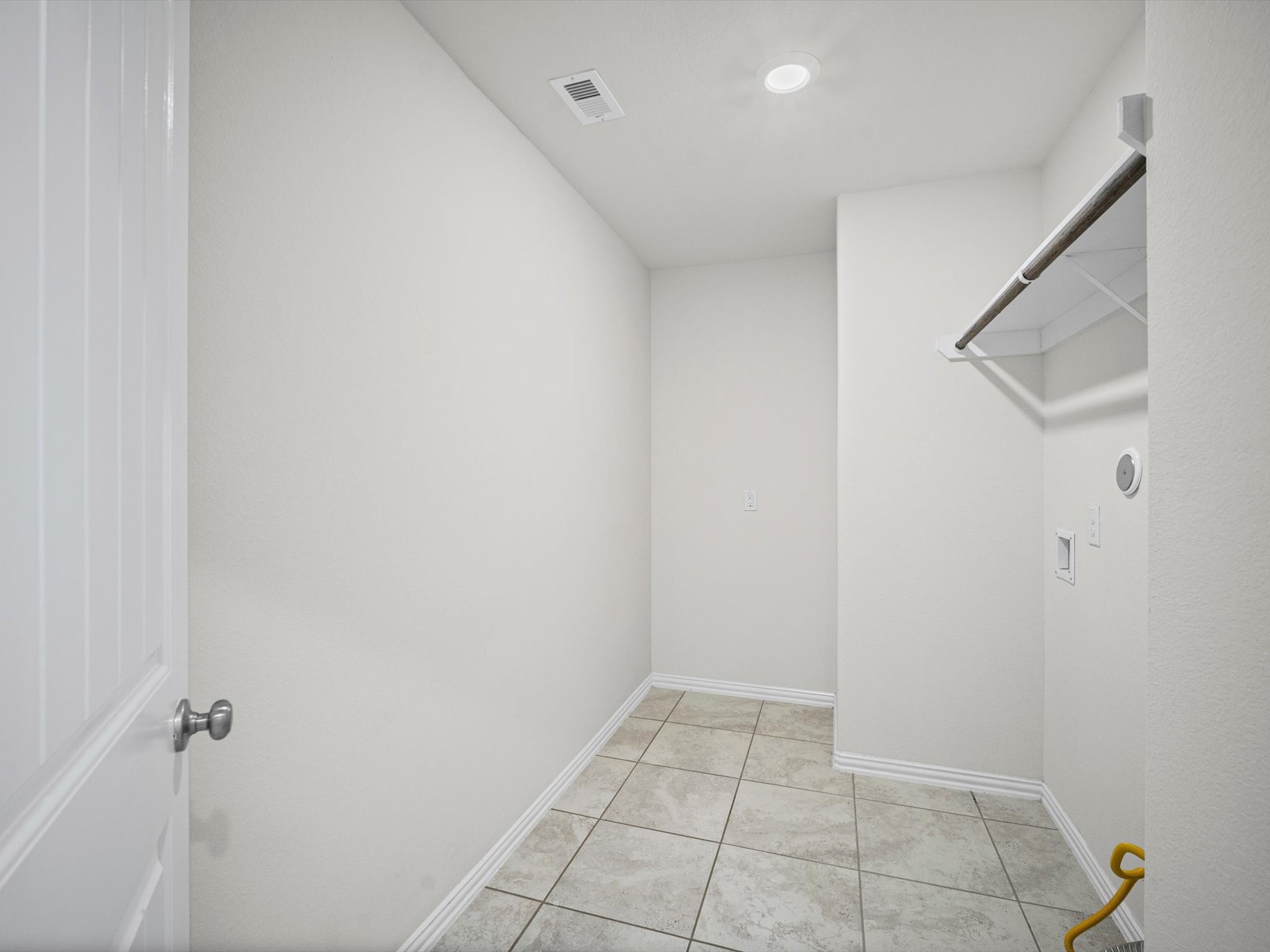8915 English Manor Drive Property Photo 18
