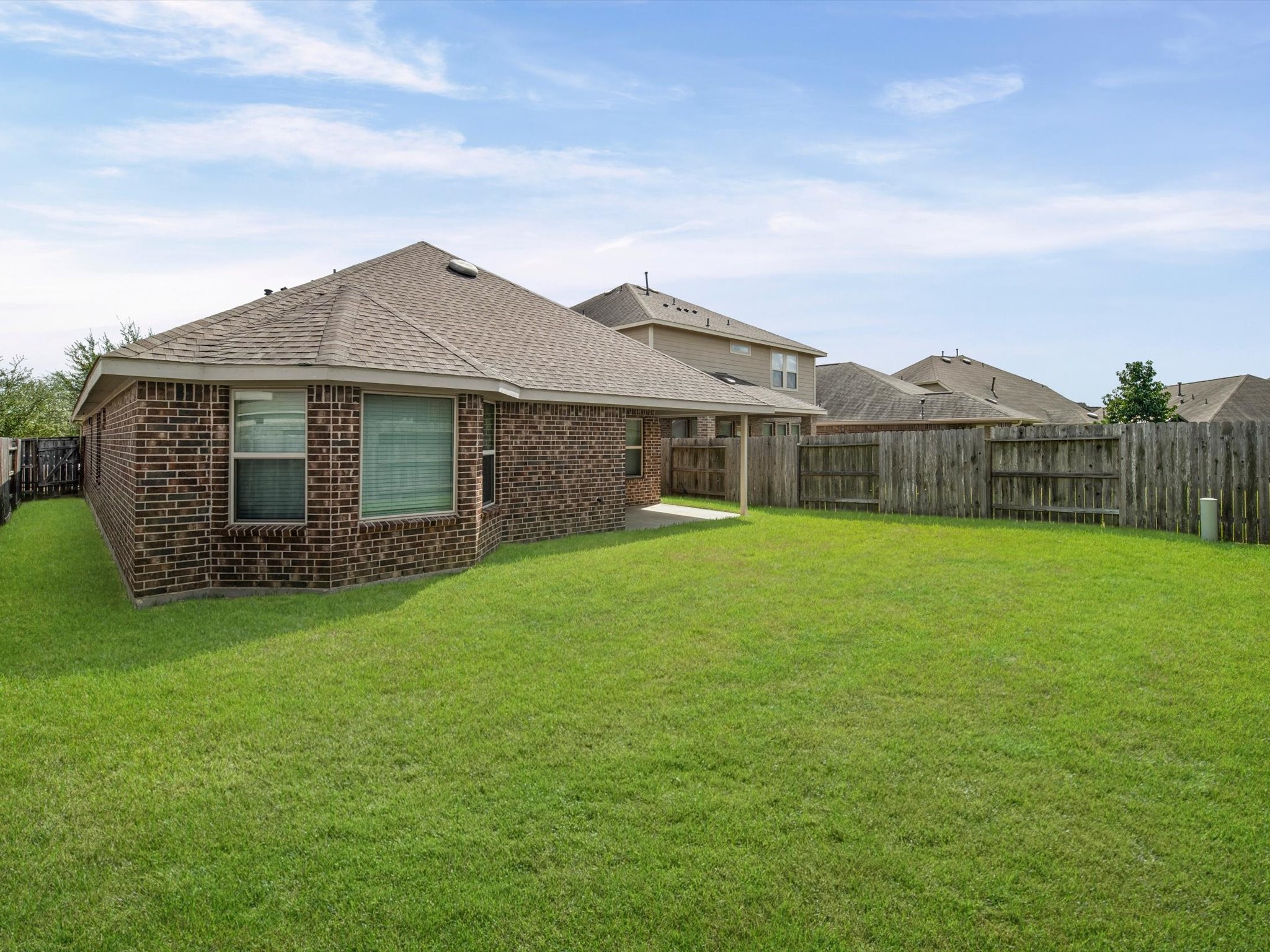8915 English Manor Drive Property Photo 32