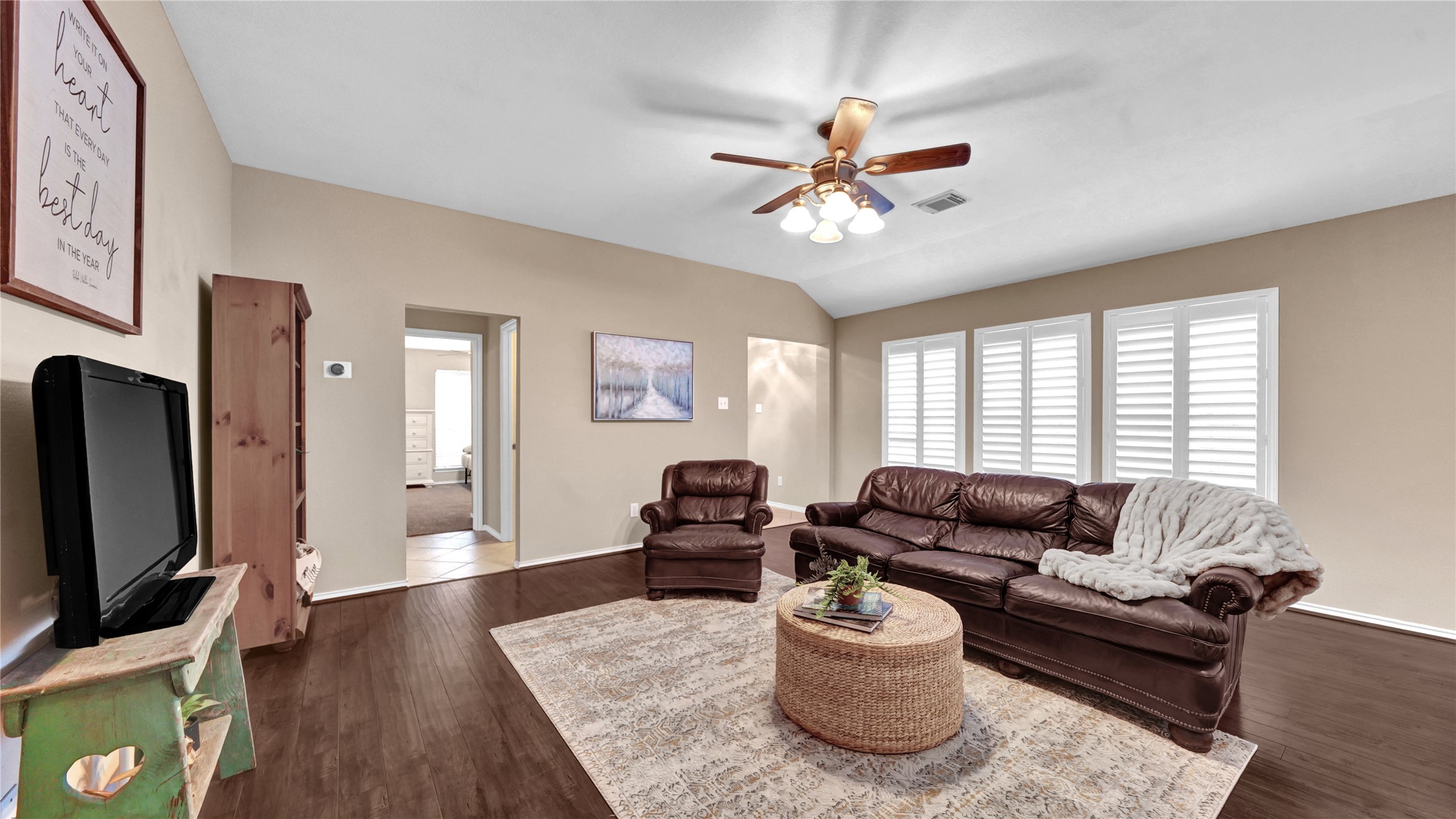 2411 Colonial Springs Lane Property Photo 6