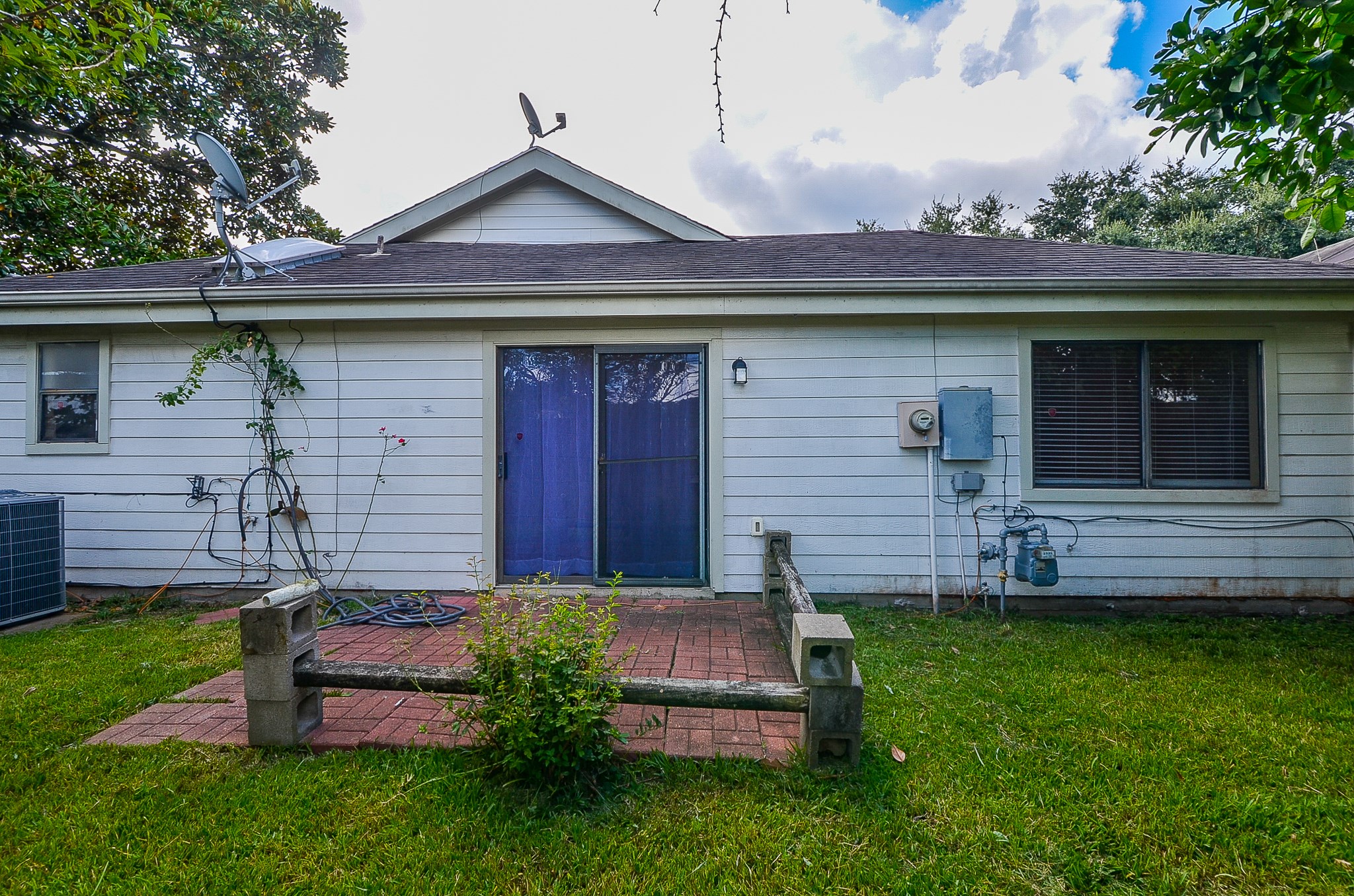 2019 Highland Hills Drive Property Photo 32