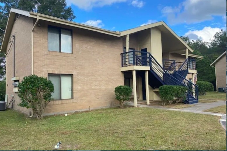 300 Cobb Mill Road Property Photo 2