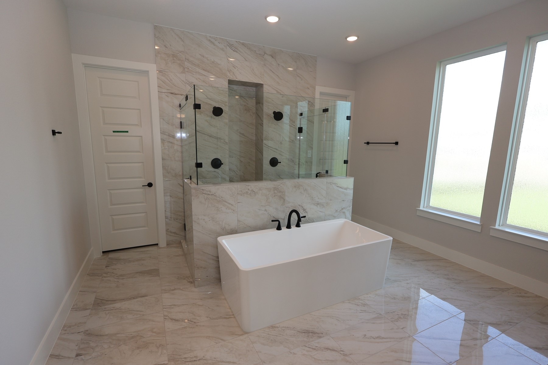 10506 Sedge Blade Lane Property Photo 5