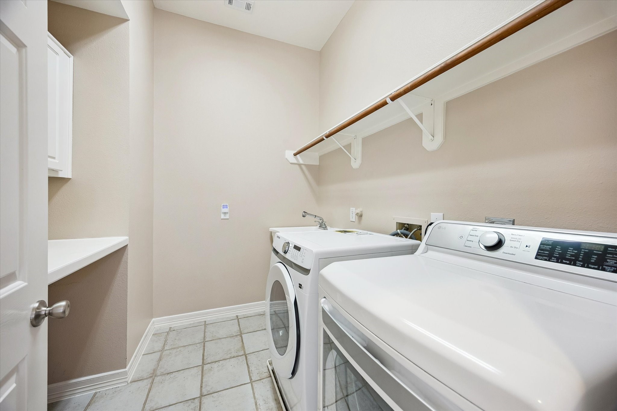 5110 Floyd Street Property Photo 23