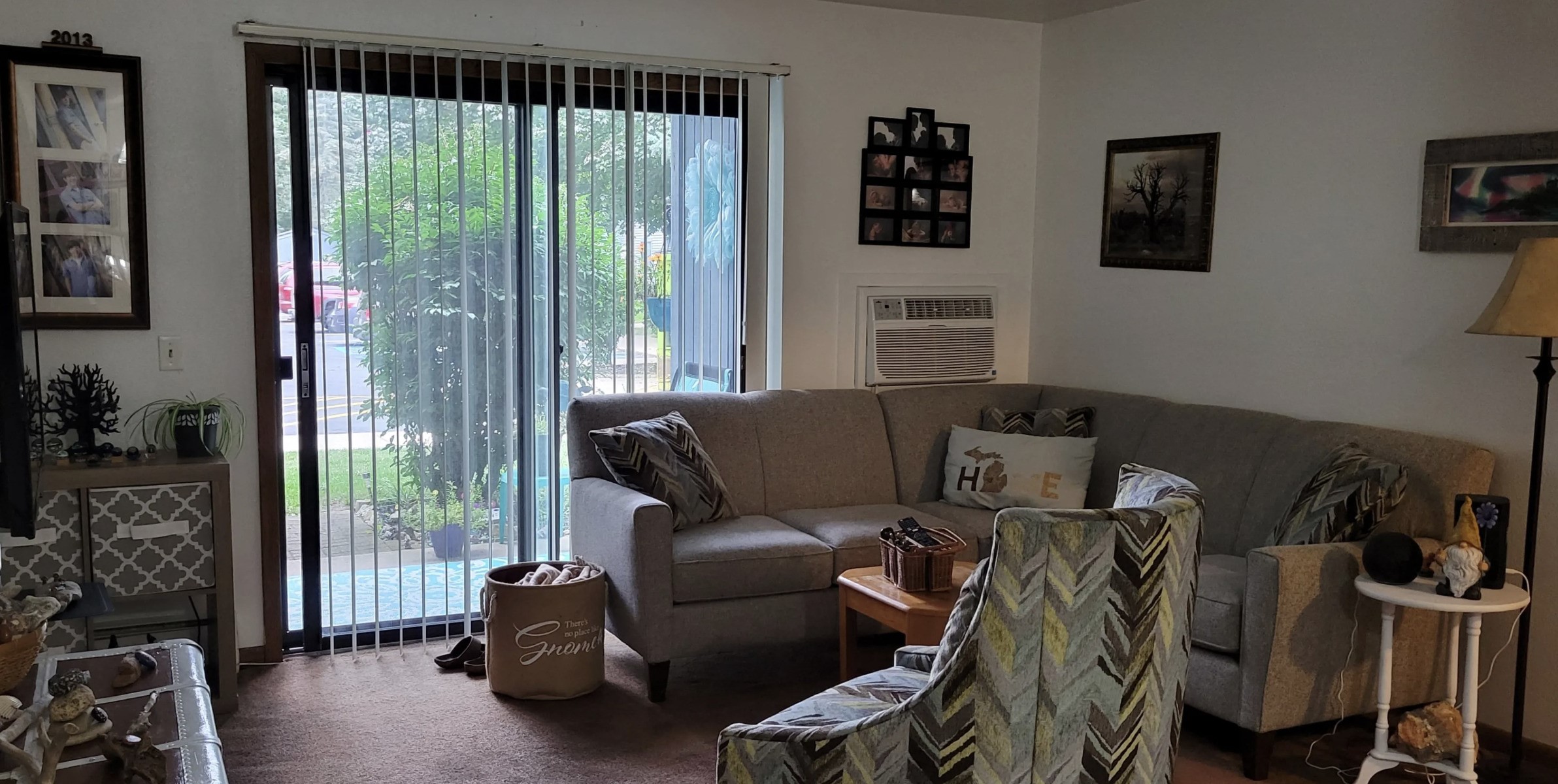 305 Walnut St Property Photo 11