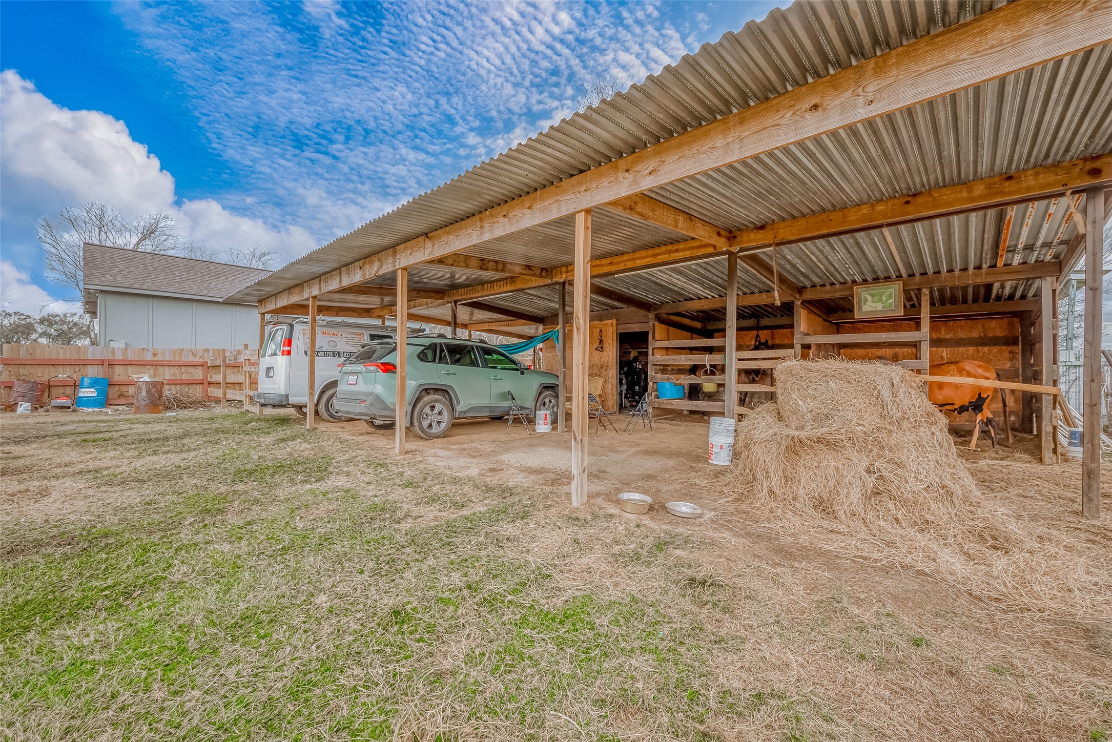 709 Coen Road Property Photo 28