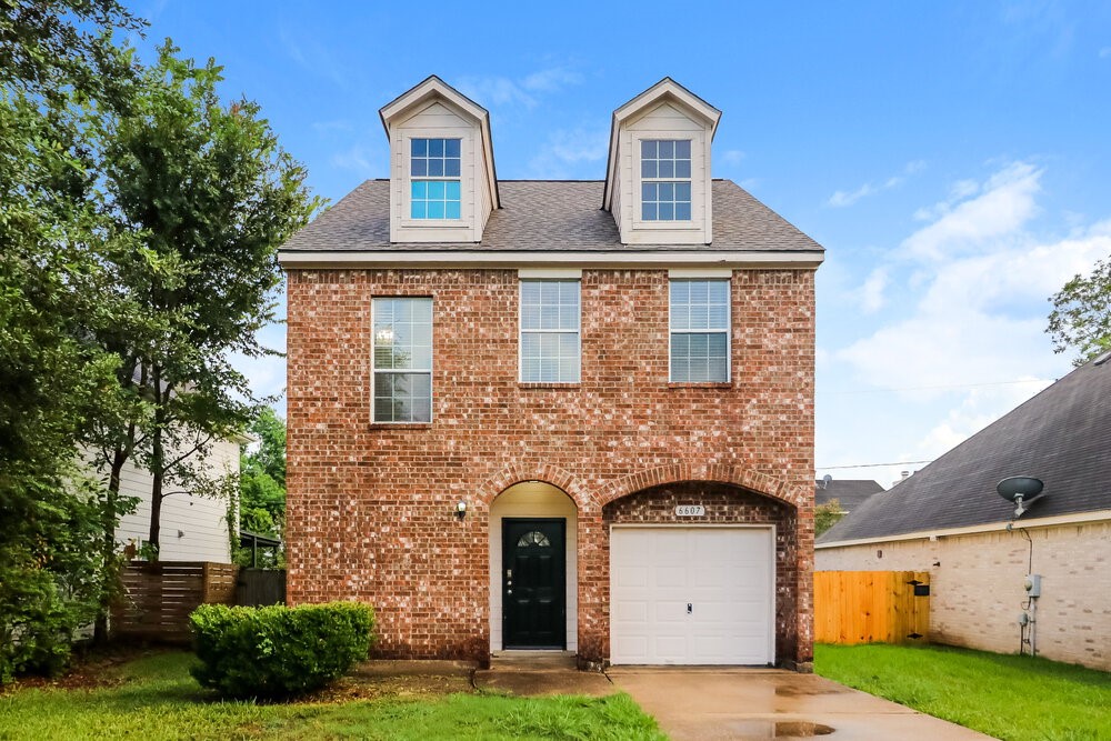 6607 Dickson Way Property Photo 1