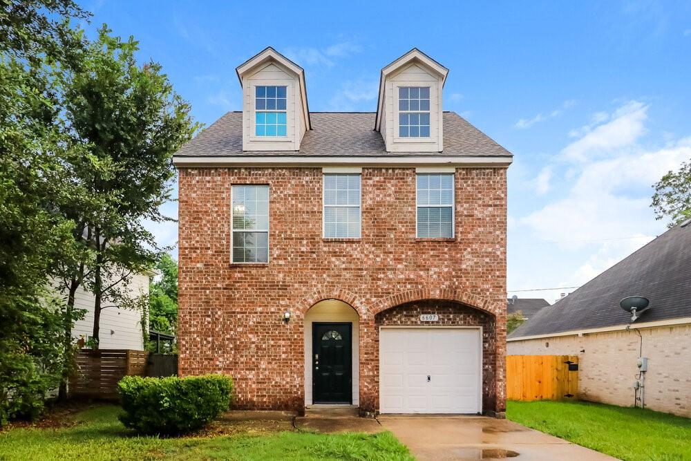 6607 Dickson Way, Houston TX 77085 Property Photo 1