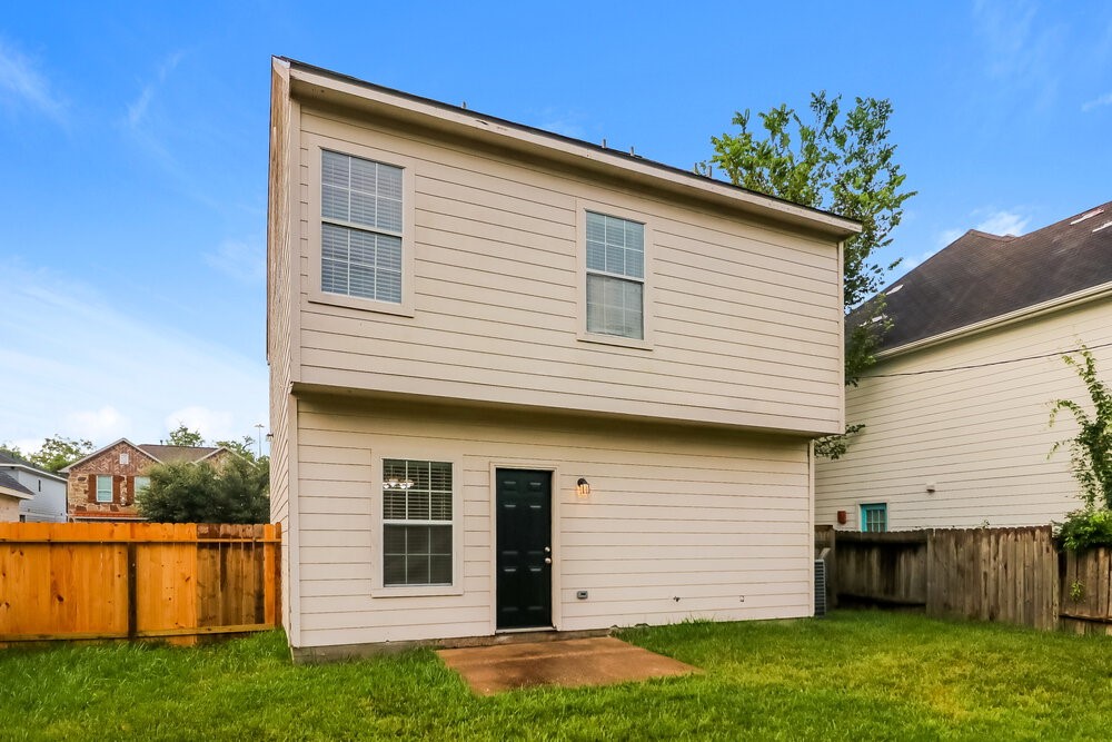6607 Dickson Way Property Photo 17
