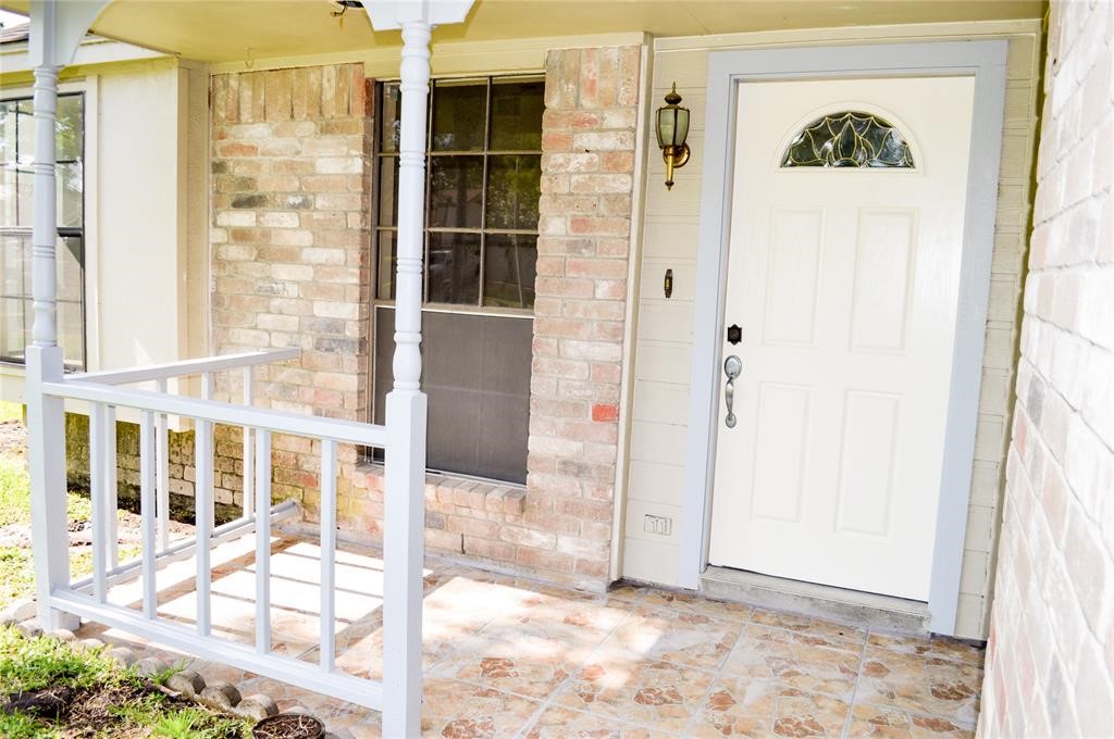 16806 Rockstone Property Photo 5