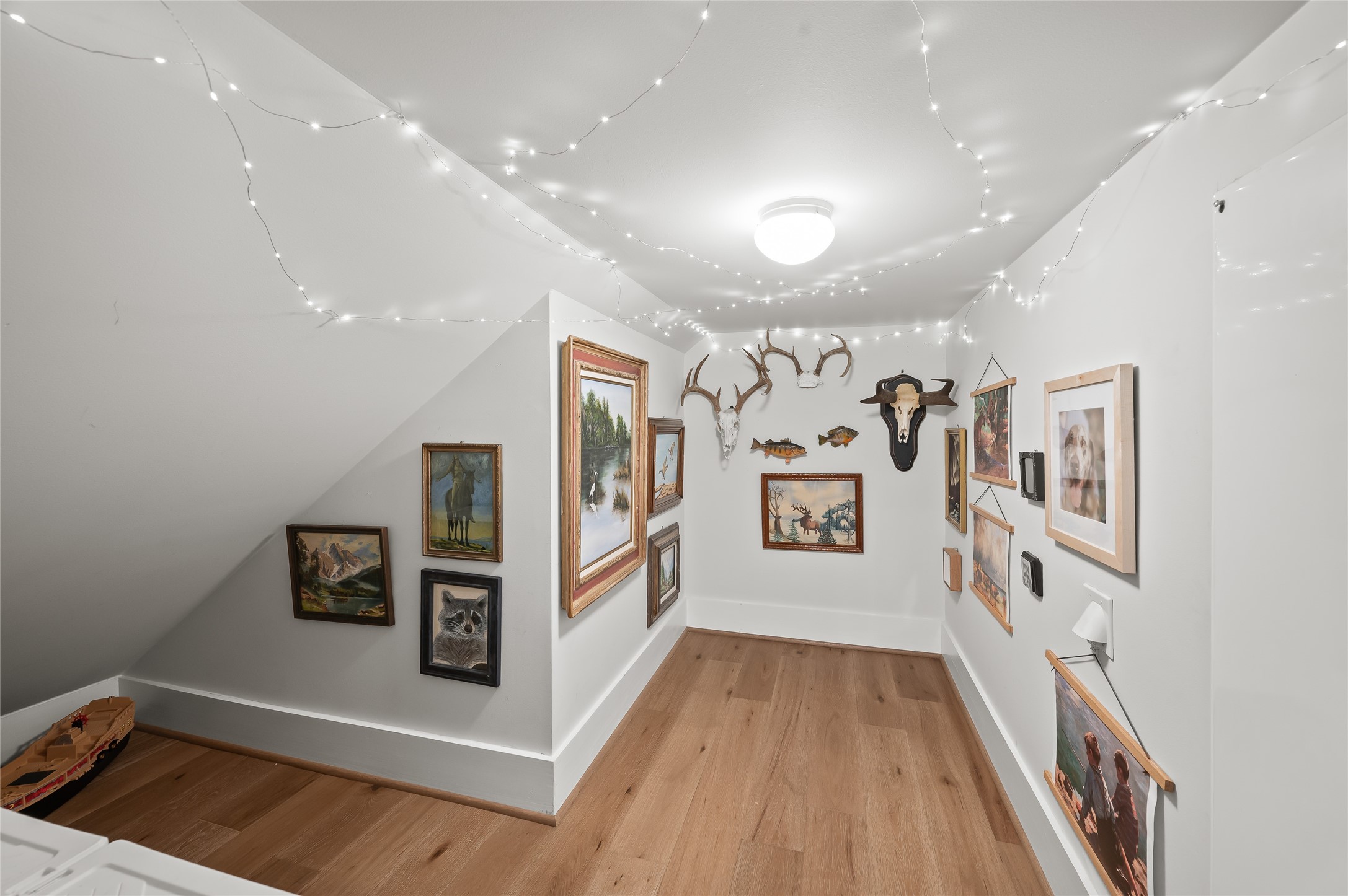 1002 W 41st Street Property Photo 29