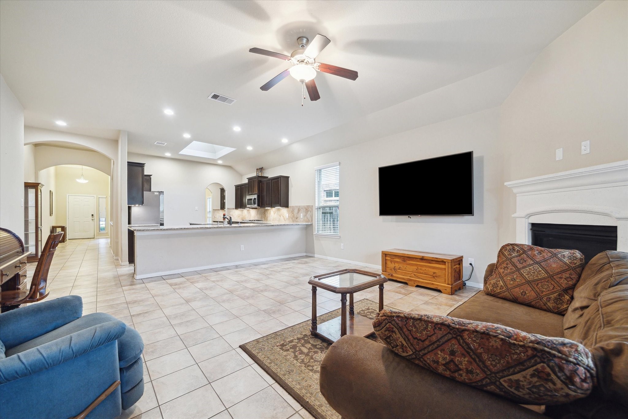 3707 Daintree Park Drive Property Photo 8