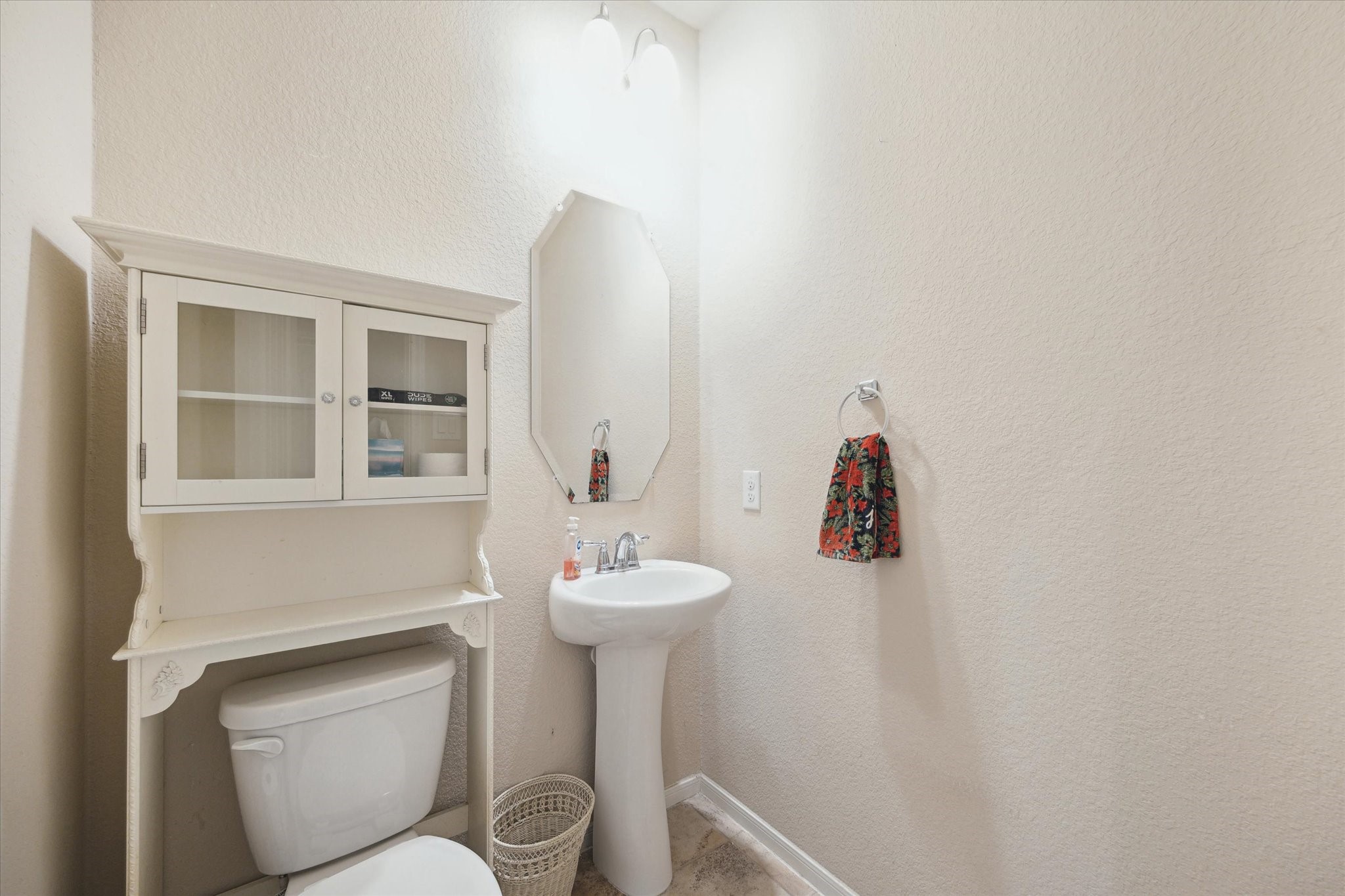 3707 Daintree Park Drive Property Photo 12