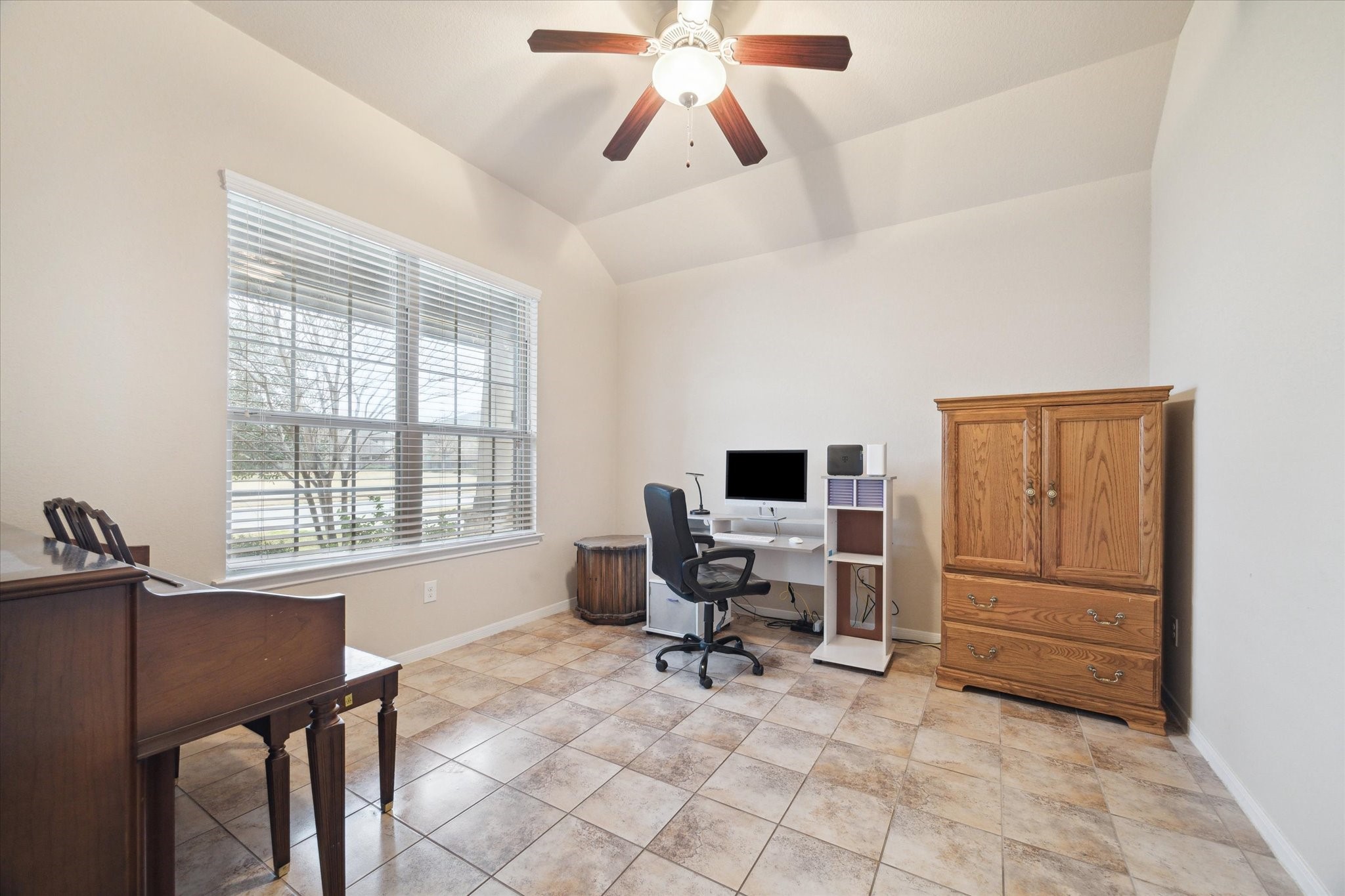 3707 Daintree Park Drive Property Photo 21