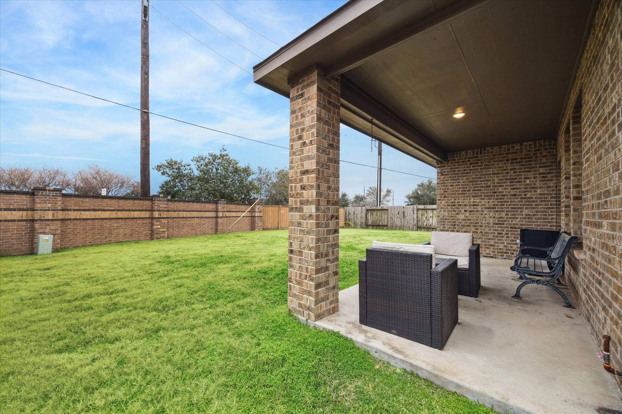 3707 Daintree Park Drive Property Photo 24