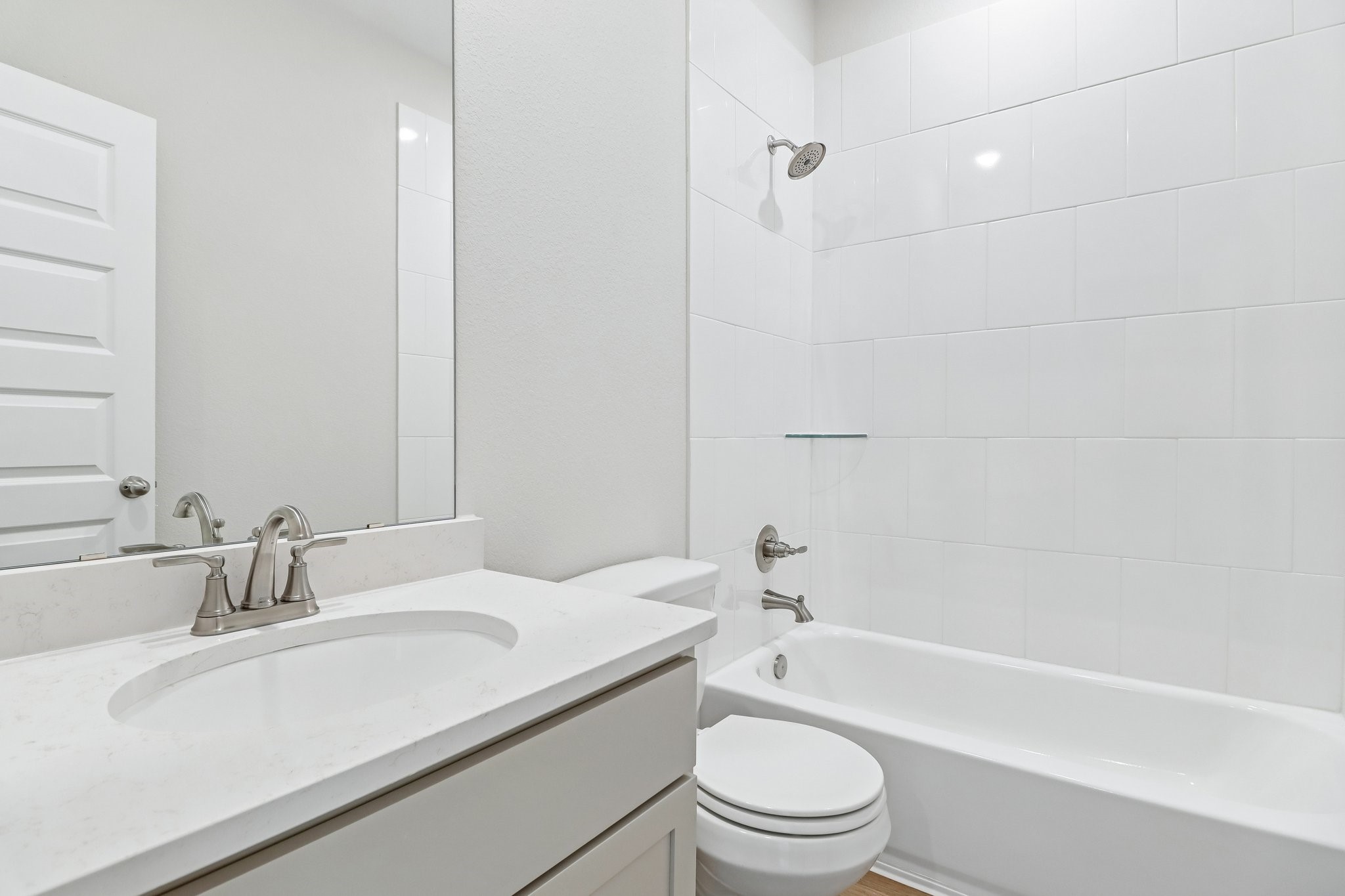 11924 Avian Avenue Property Photo 11